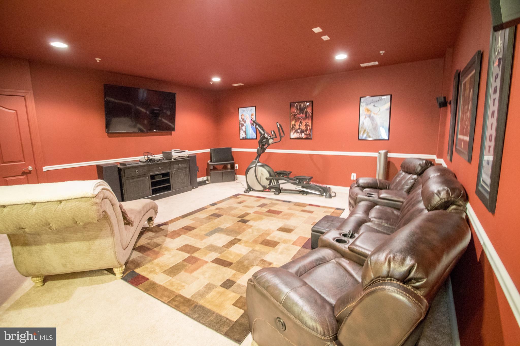 ESTATES AT JOY CHAPEL - Residential