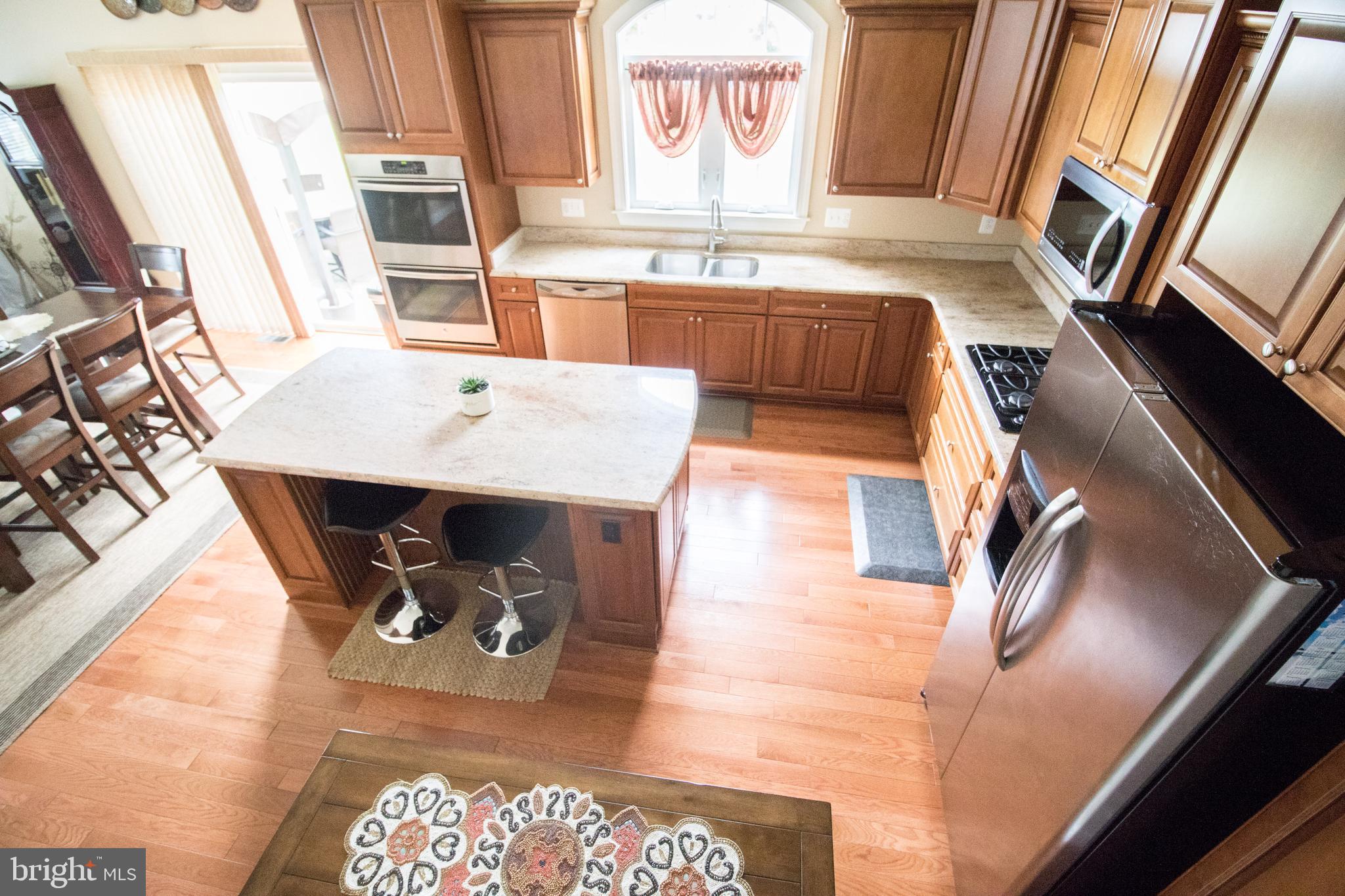 ESTATES AT JOY CHAPEL - Residential