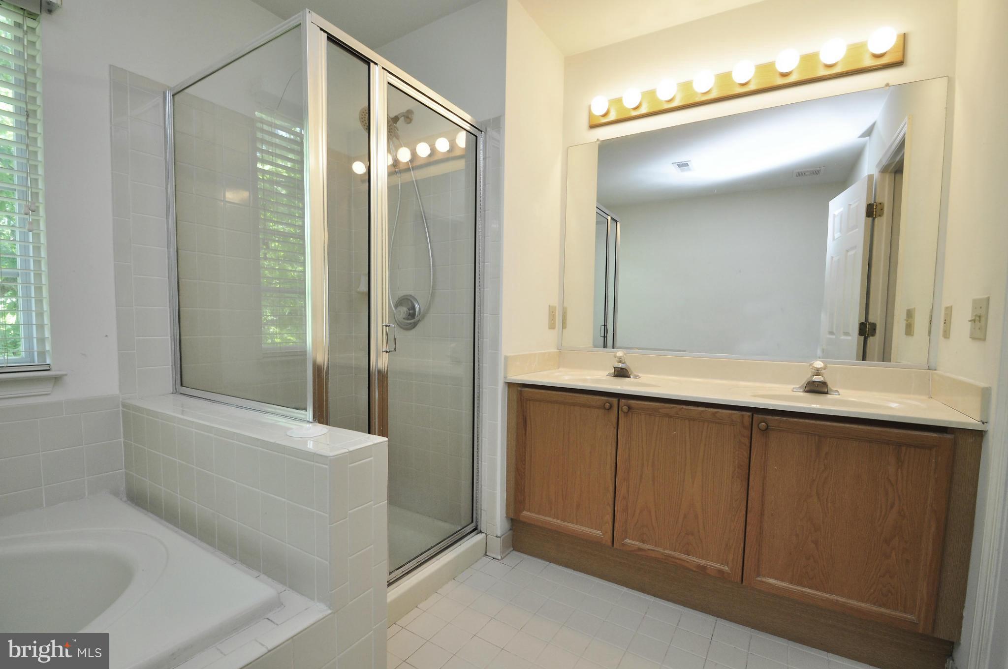 PIEDMONT HILLS - Residential