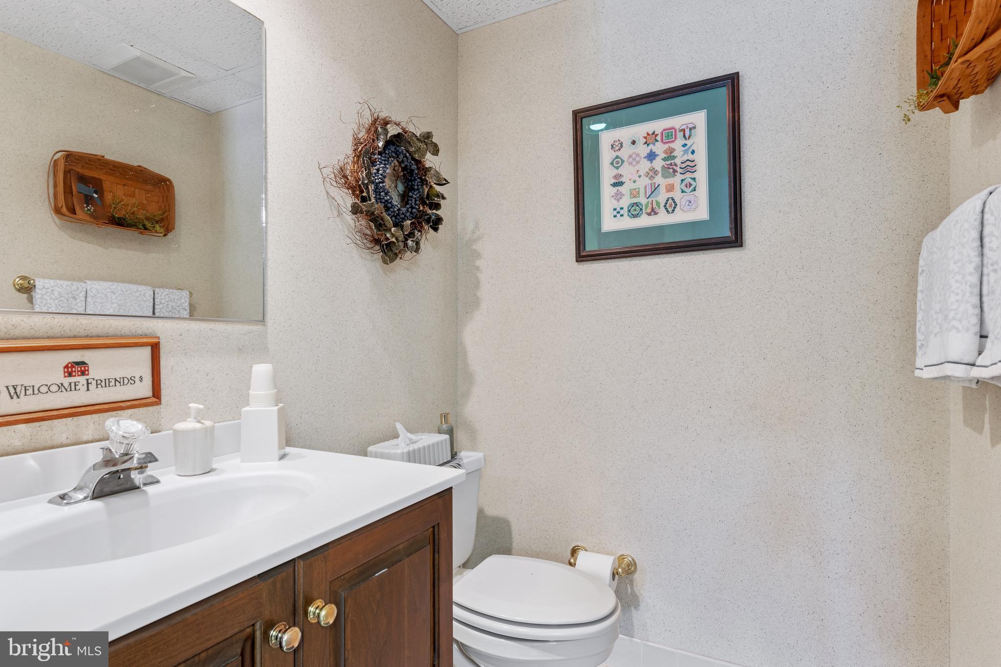 BLUE ROCK MEADOWS - Residential