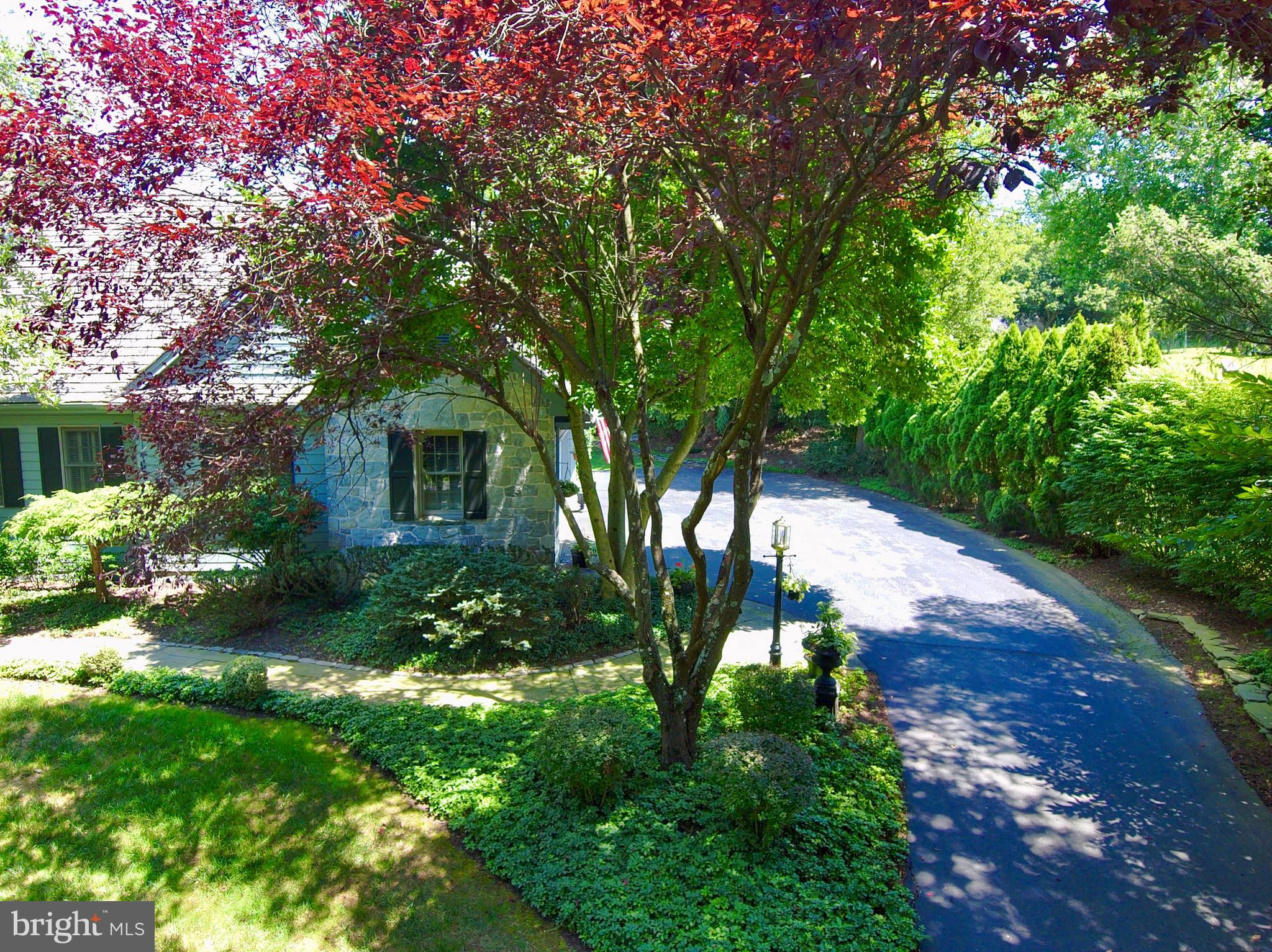 BLUE ROCK MEADOWS - Residential