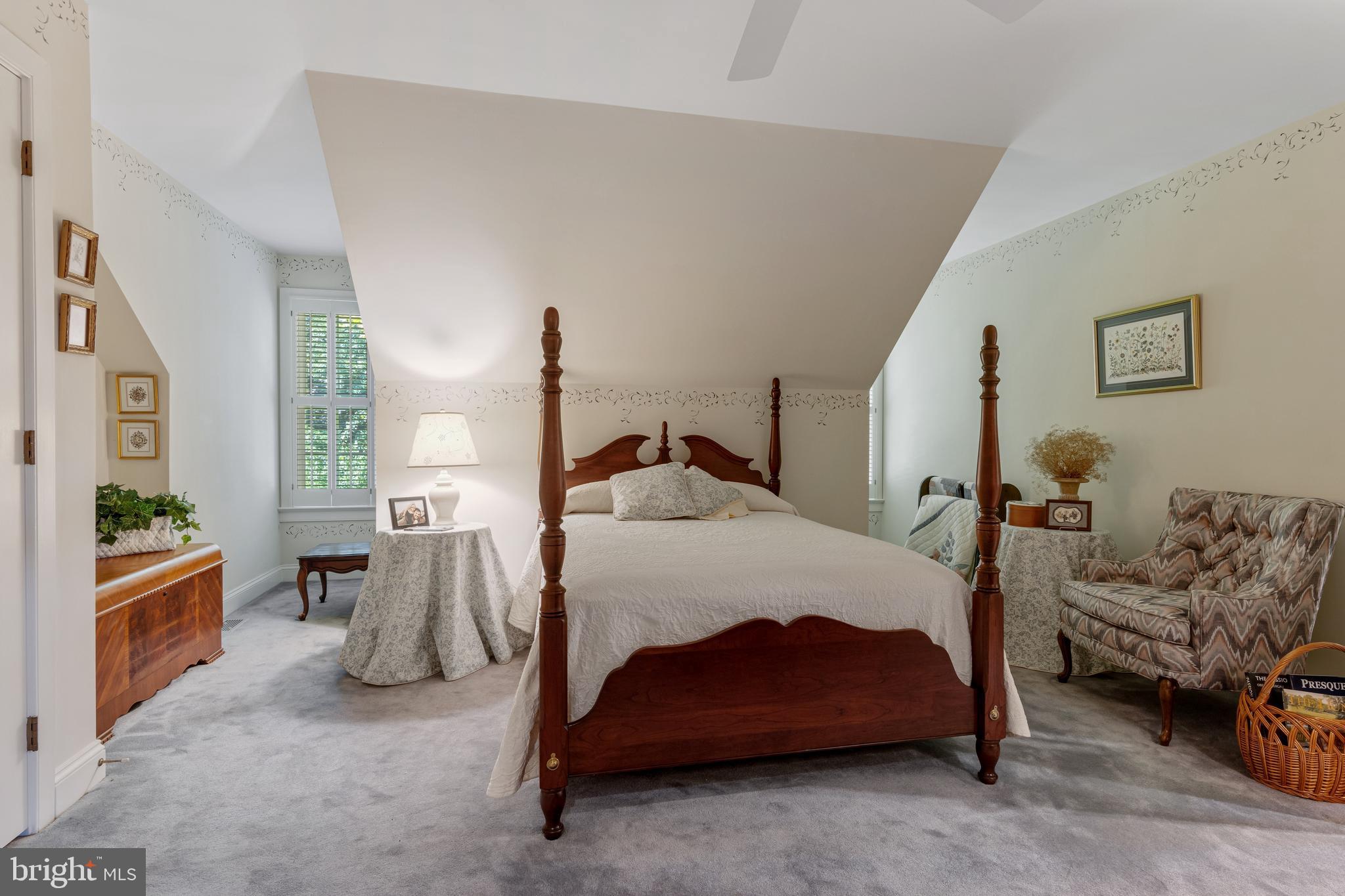 BLUE ROCK MEADOWS - Residential