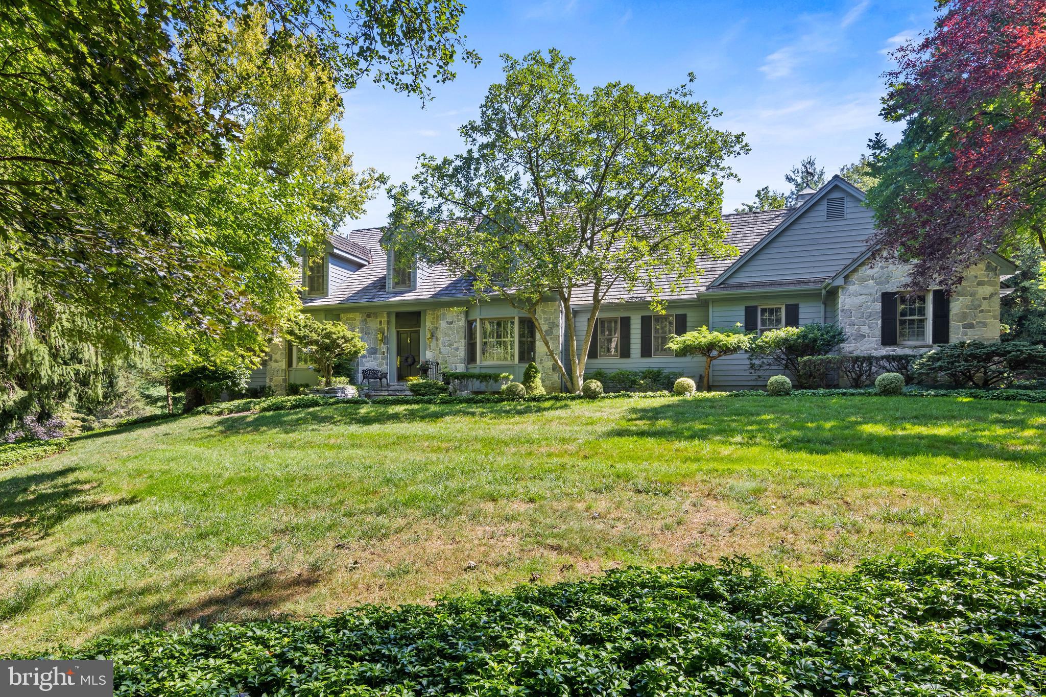 BLUE ROCK MEADOWS - Residential