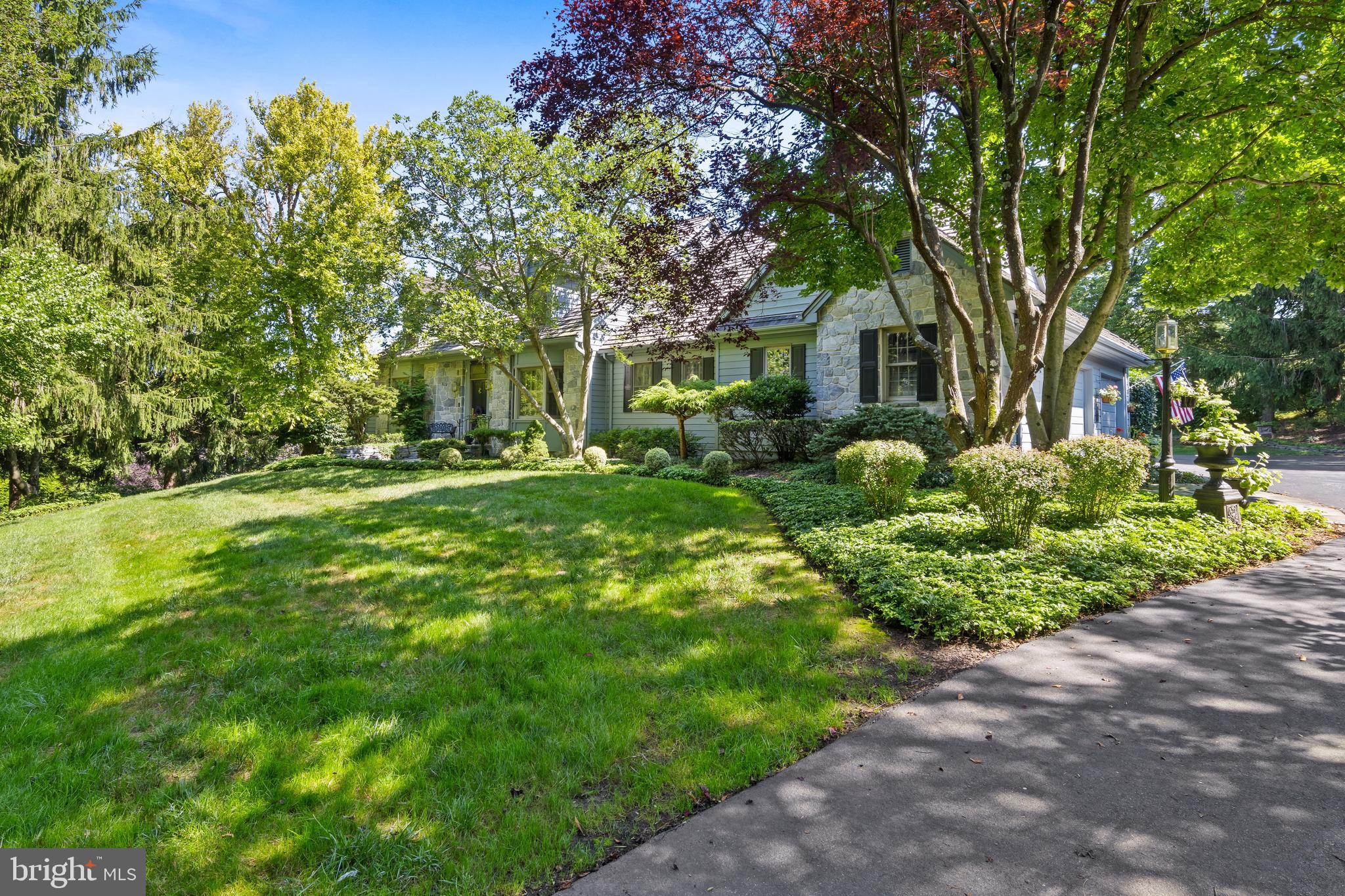 BLUE ROCK MEADOWS - Residential