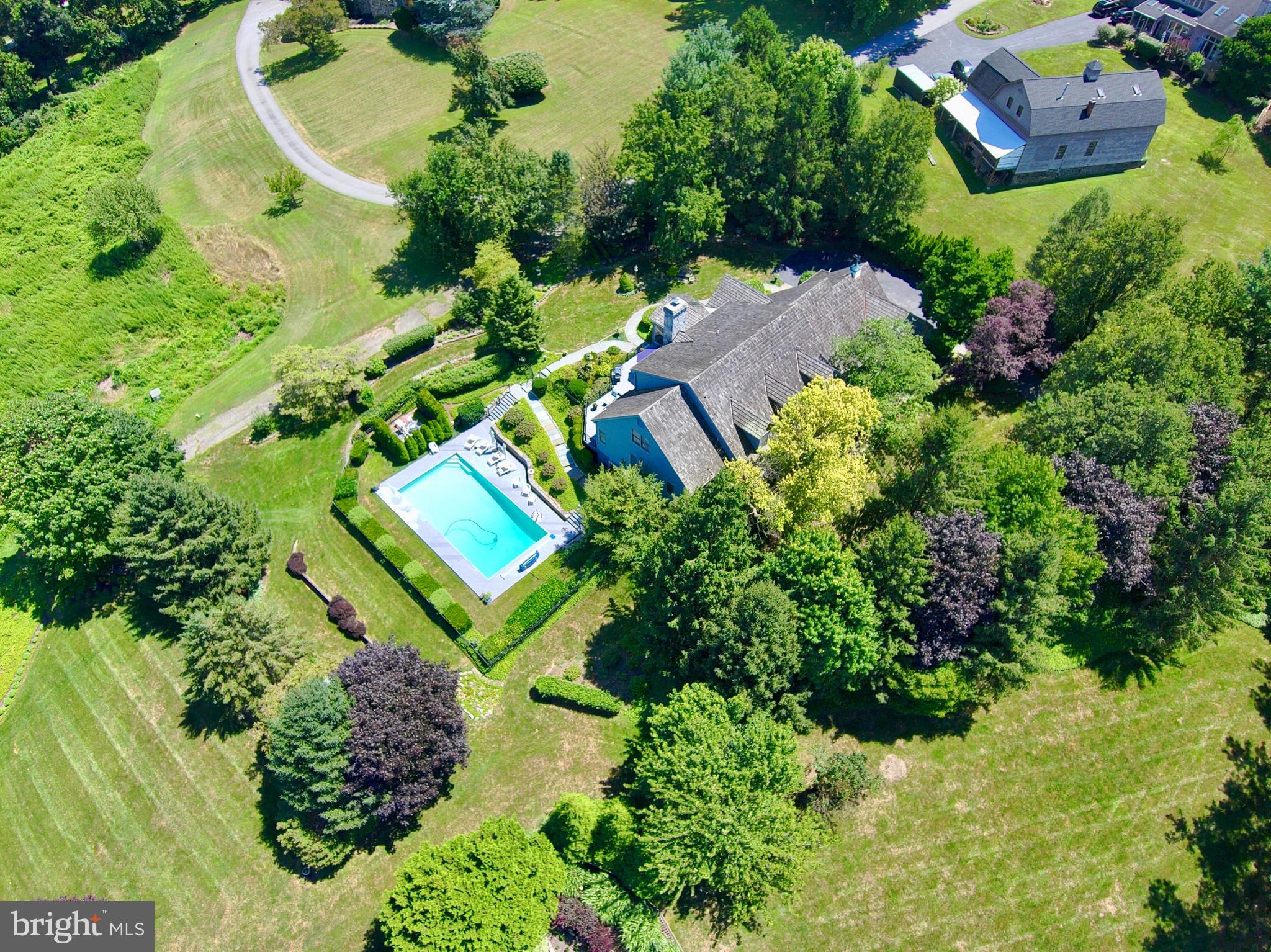 BLUE ROCK MEADOWS - Residential