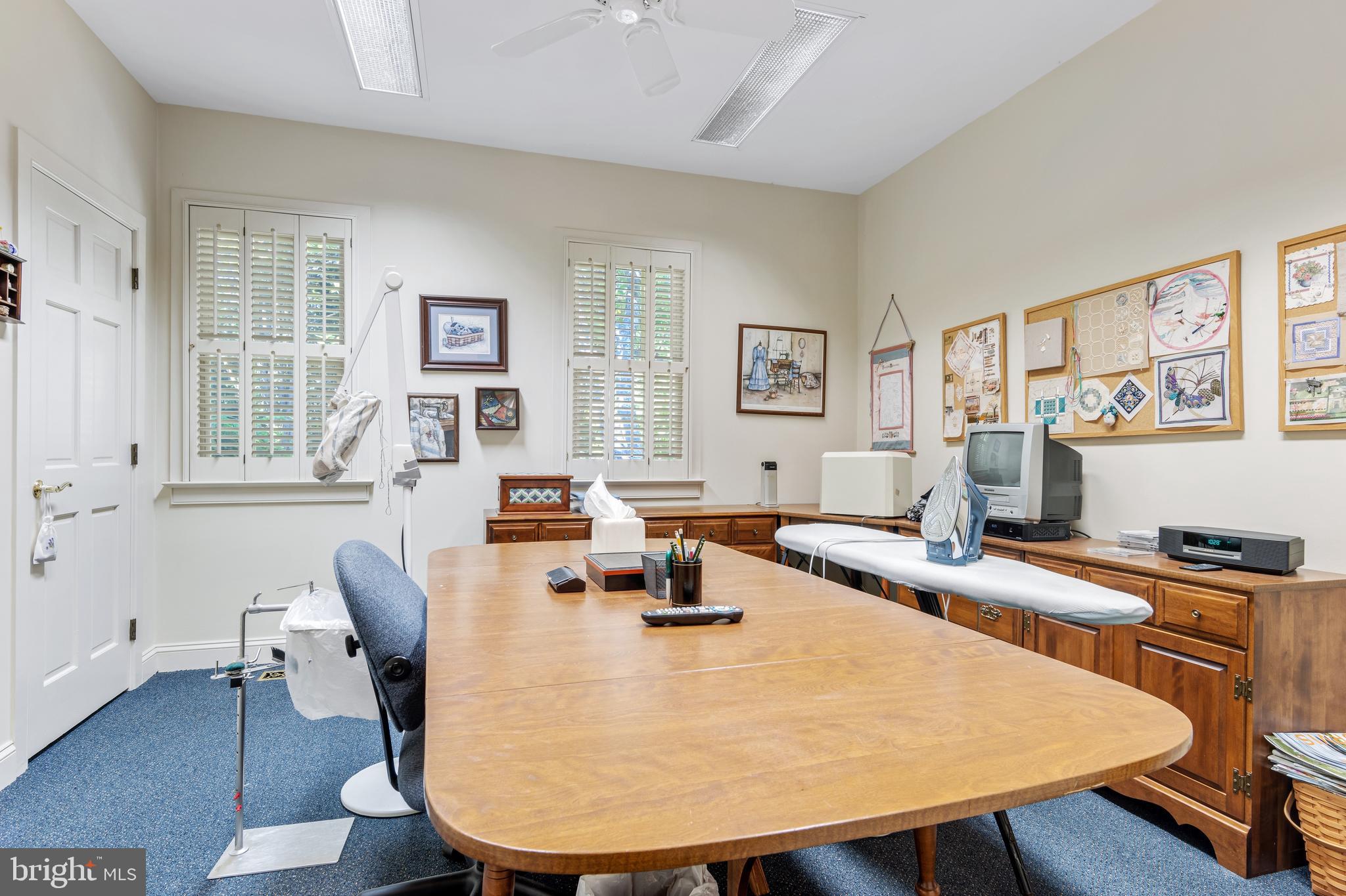 BLUE ROCK MEADOWS - Residential