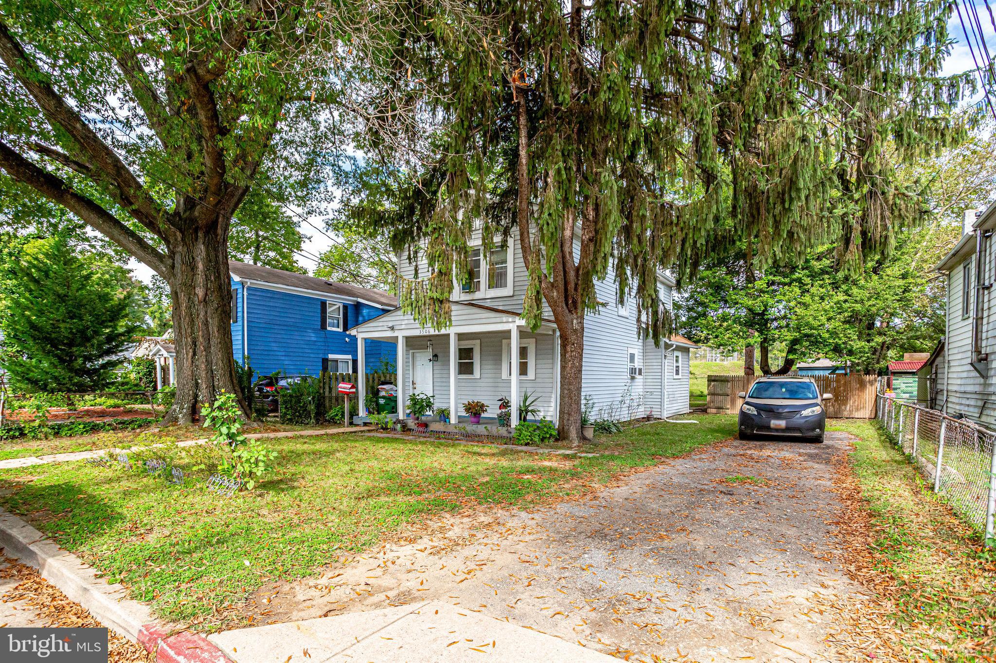 BRENTWOOD - Residential