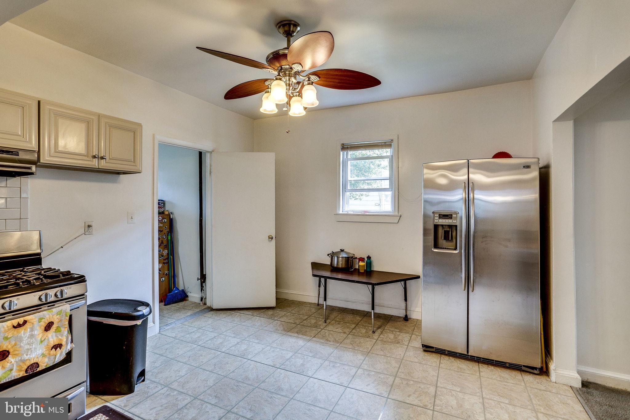 BRENTWOOD - Residential