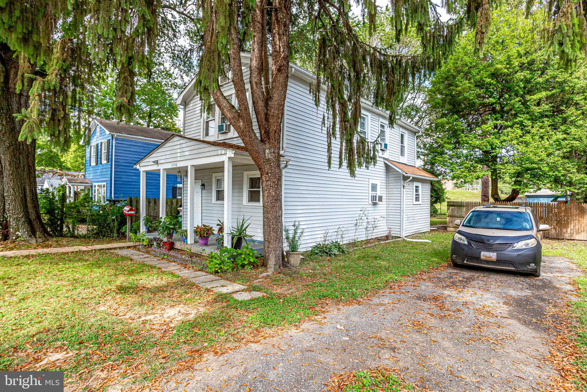 BRENTWOOD - Residential