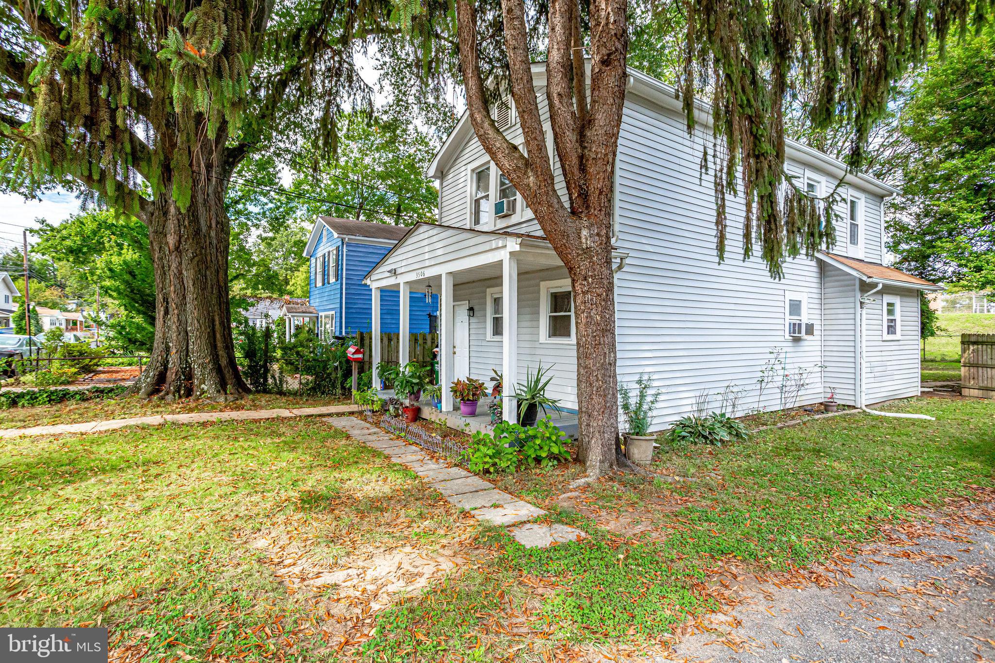 BRENTWOOD - Residential