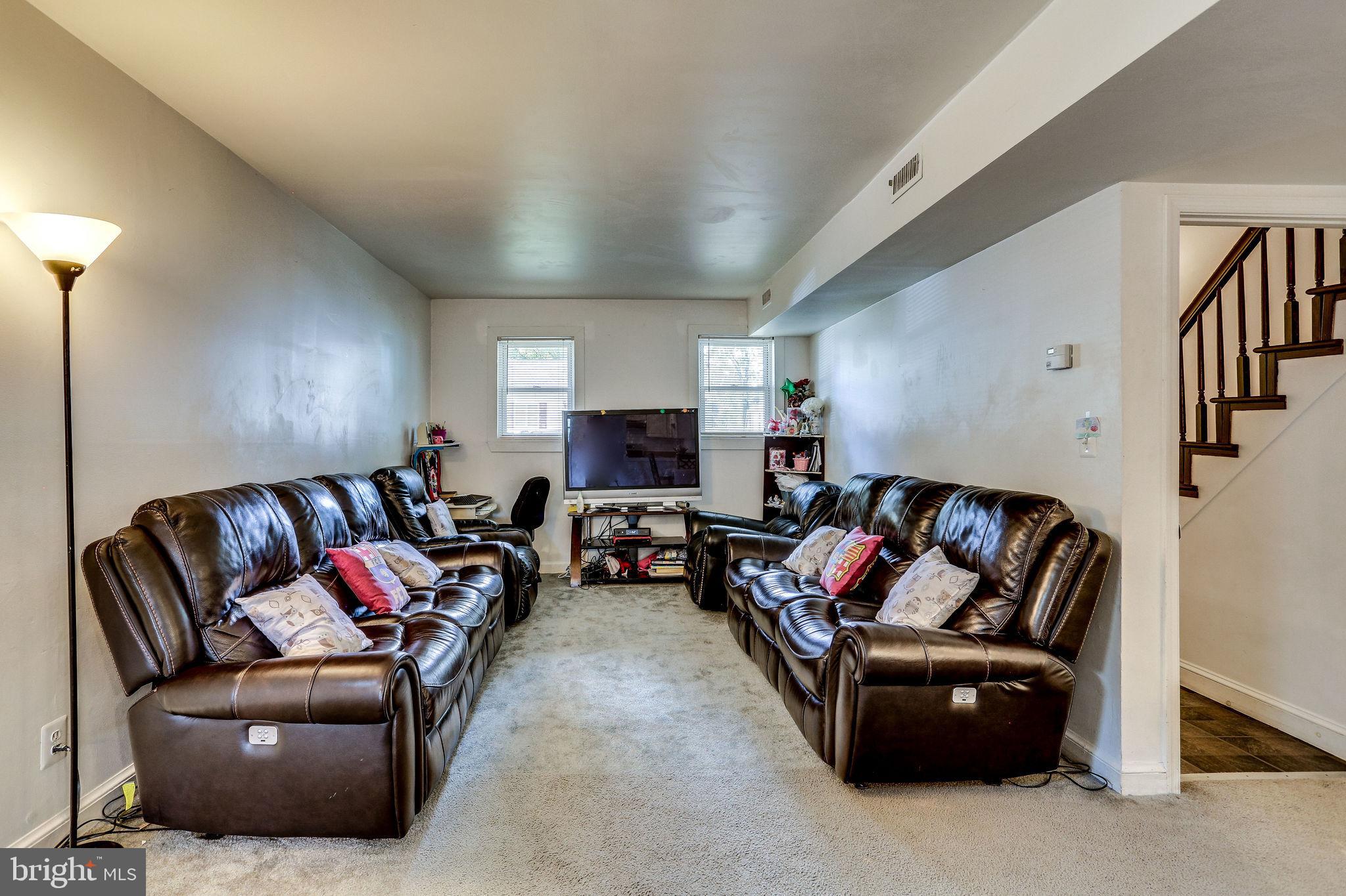 BRENTWOOD - Residential