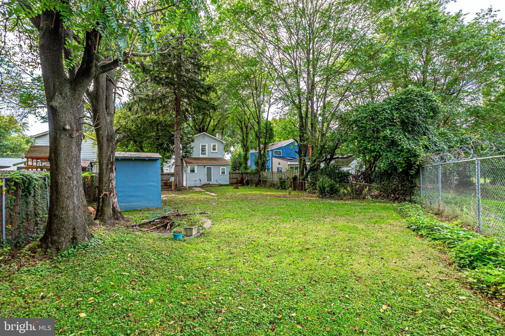 BRENTWOOD - Residential