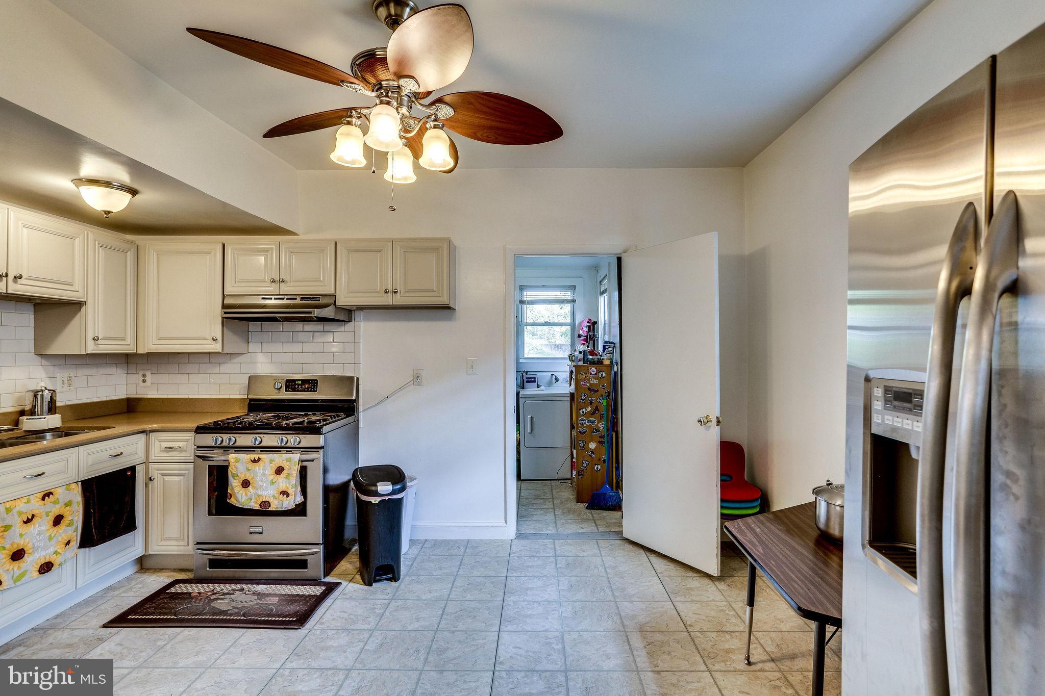 BRENTWOOD - Residential