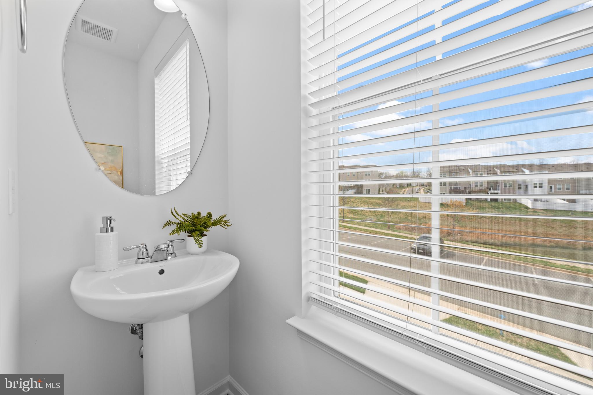 SUMMERFIELD - Residential