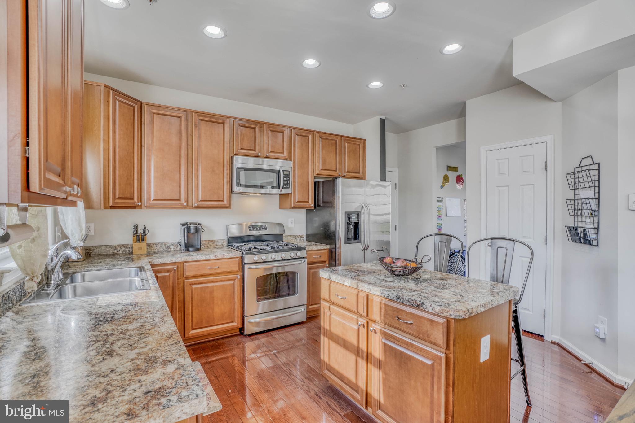 OAK CREEK CLUB GOLF COURSE - Residential