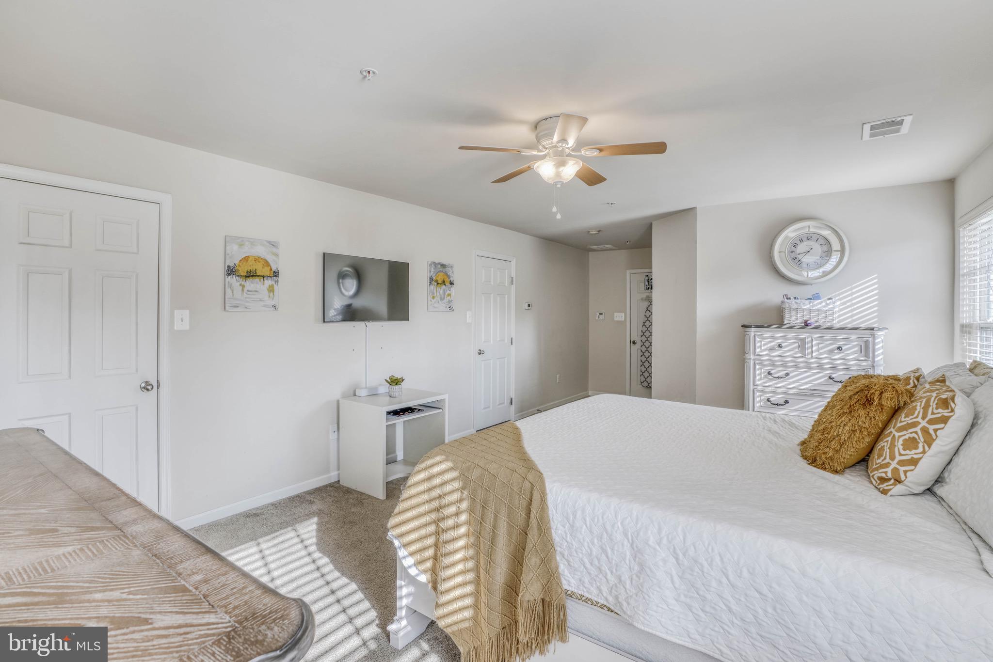 OAK CREEK CLUB GOLF COURSE - Residential