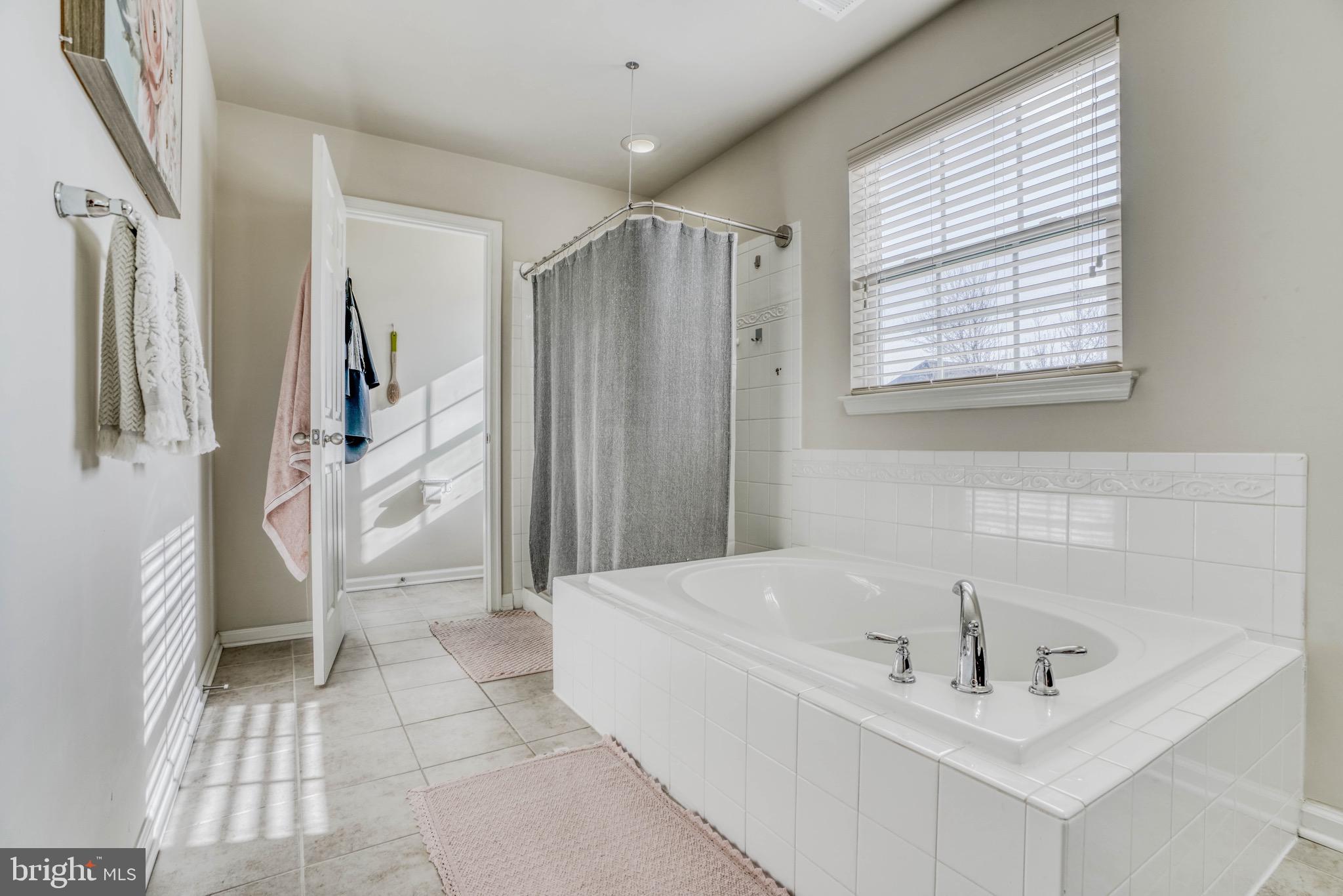 OAK CREEK CLUB GOLF COURSE - Residential