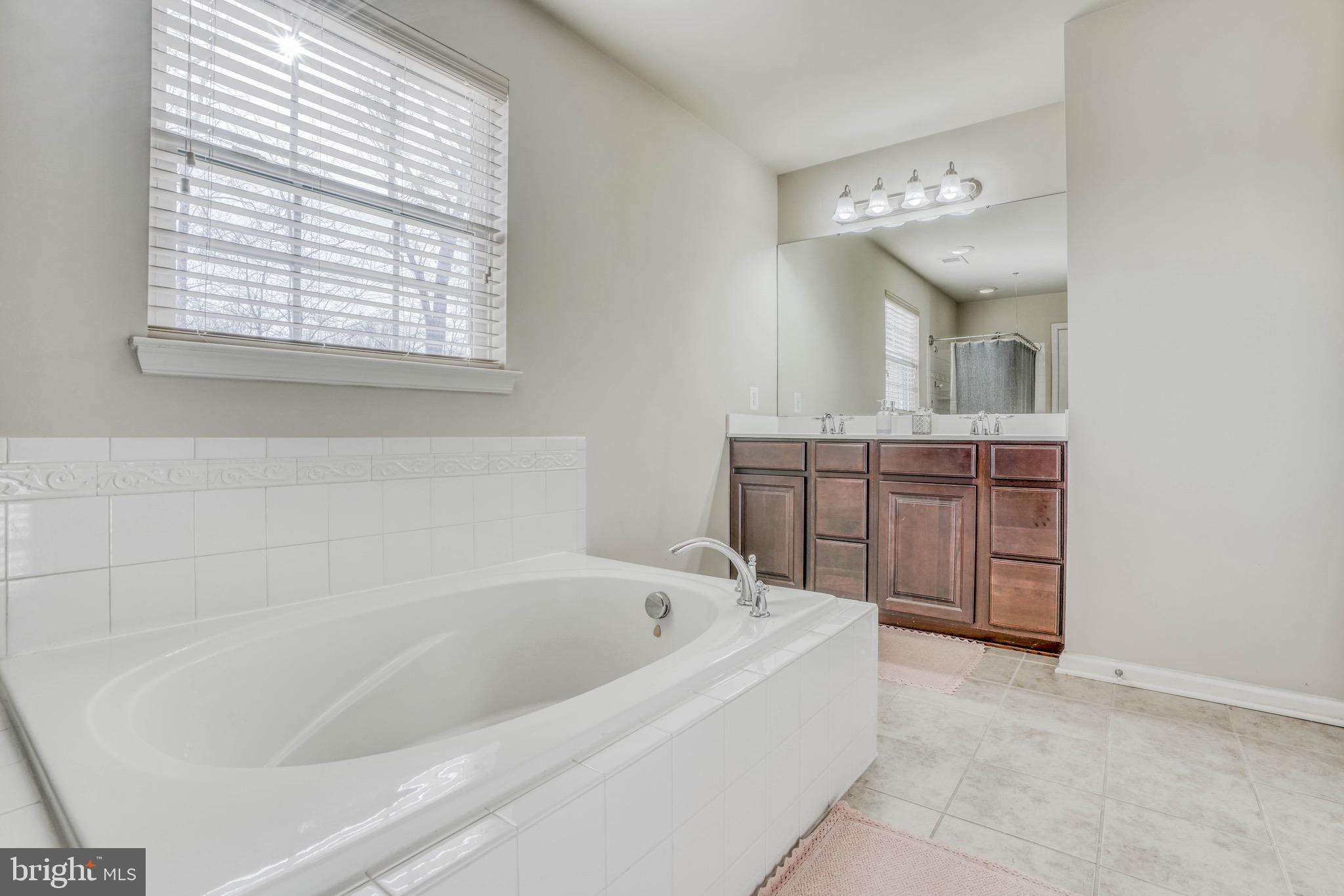 OAK CREEK CLUB GOLF COURSE - Residential