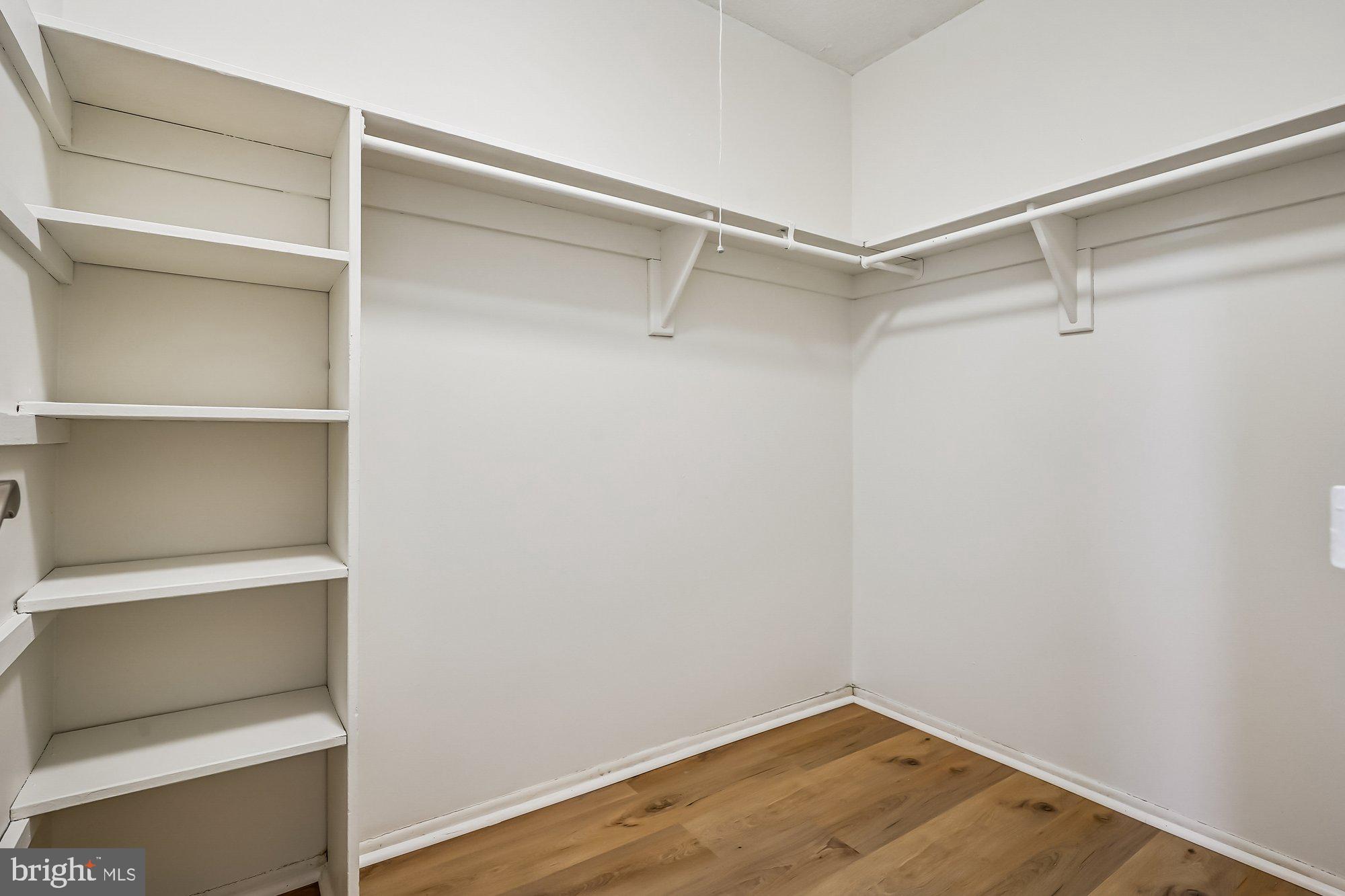 THE CARLTON - Residential