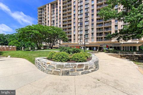 4600 S FOUR MILE RUN DRIVE 629 ARLINGTON VA 22204