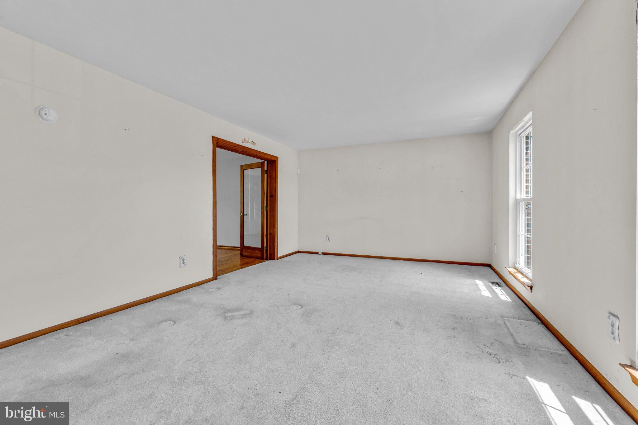 1218 PRIMROSE COURT