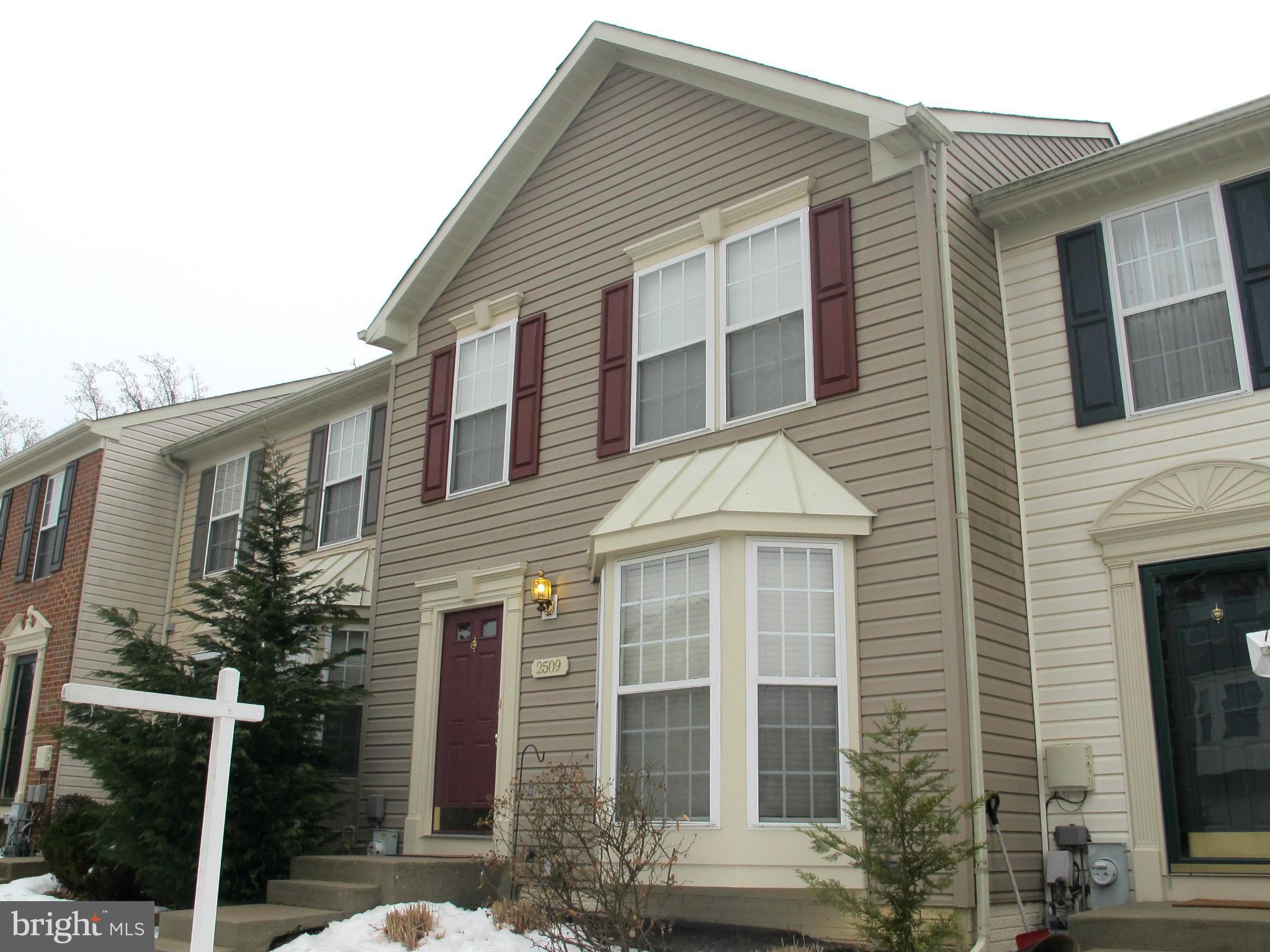 PINEY ORCHARD - Residential