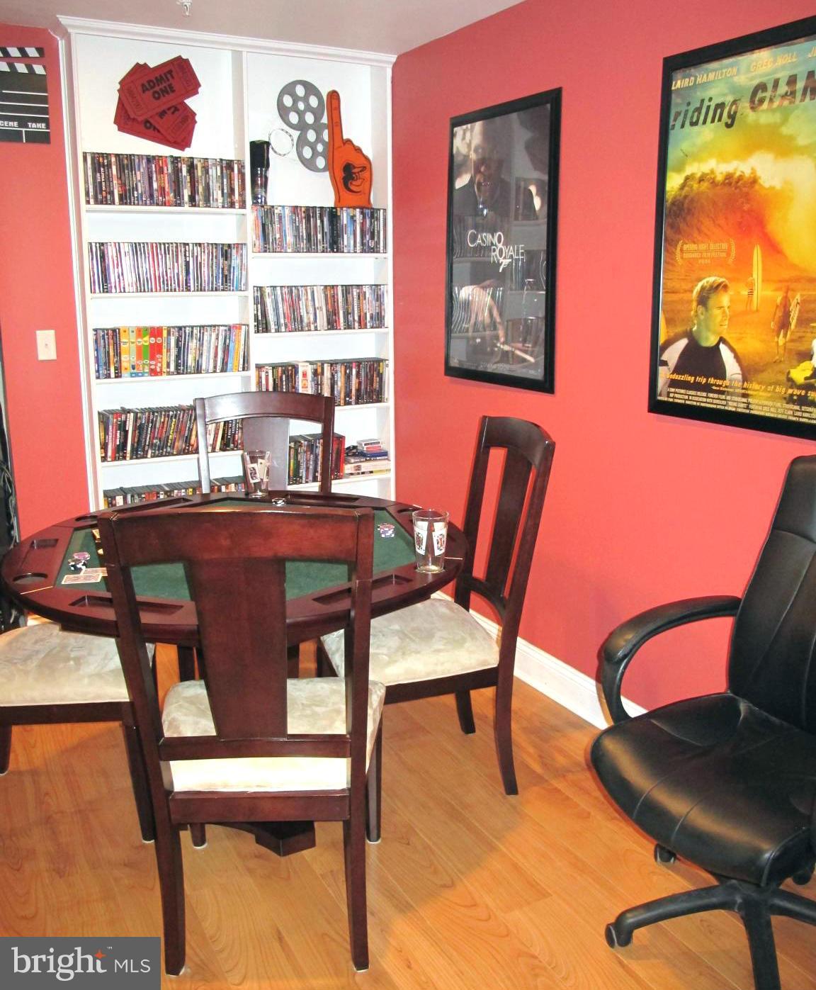 PINEY ORCHARD - Residential