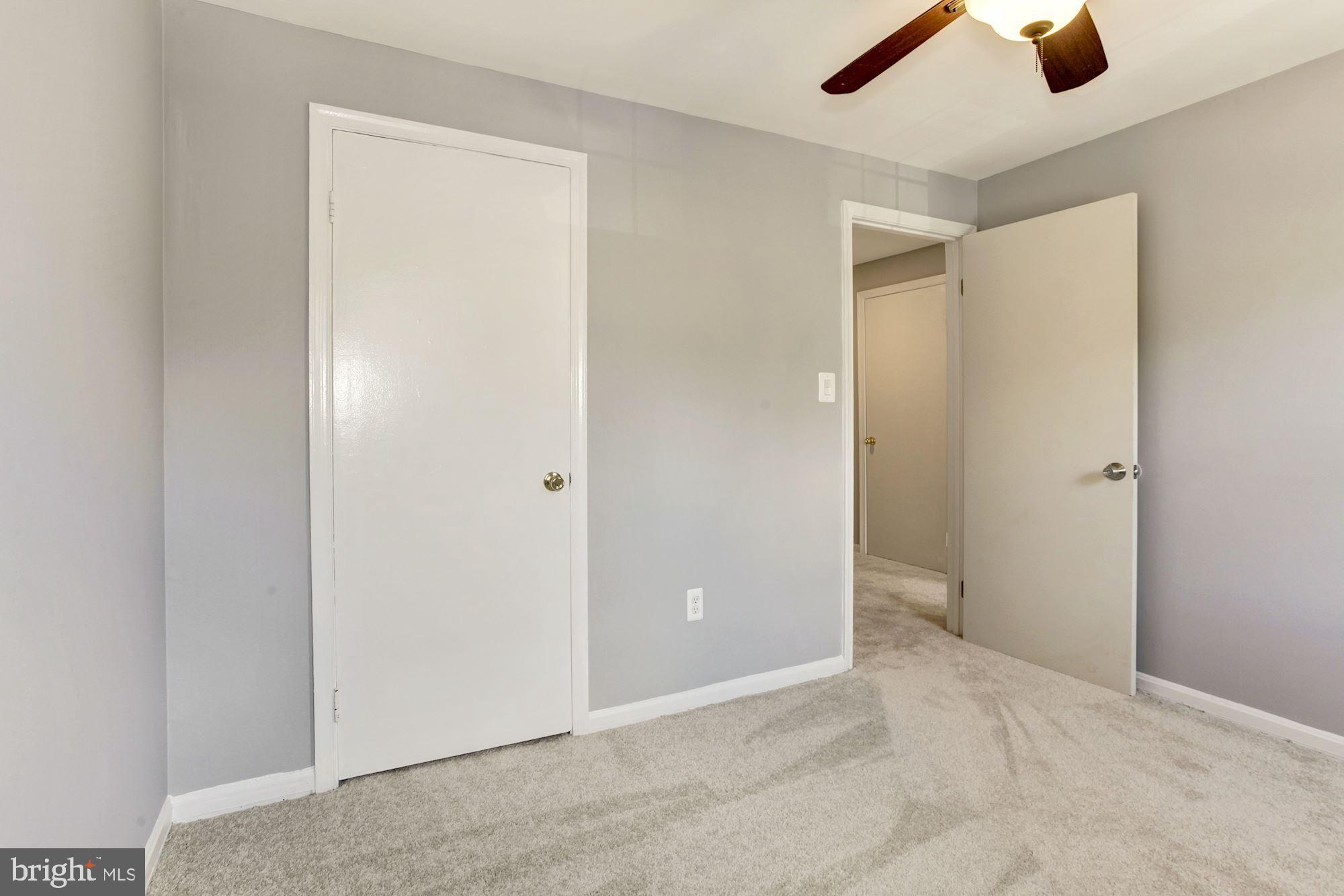 GREENWICH HILL - Residential