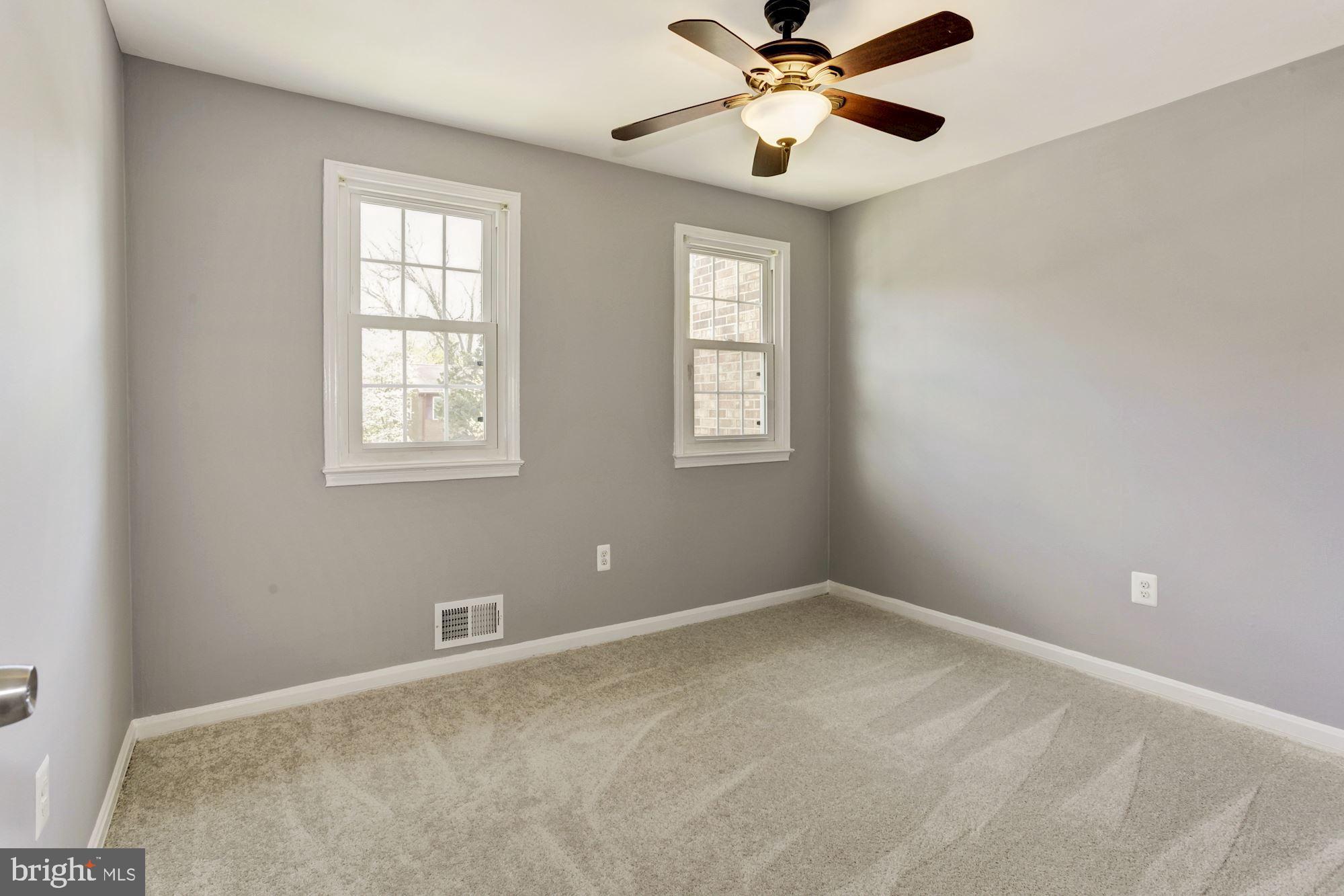 GREENWICH HILL - Residential