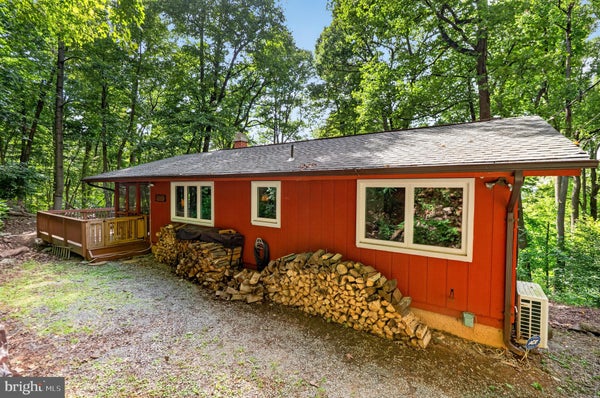 261 ROCKY SPRING LN, LINDEN, VA 22642 - Image 3a1d22c25f7ea5c2a03380877f401bdf/1088641969