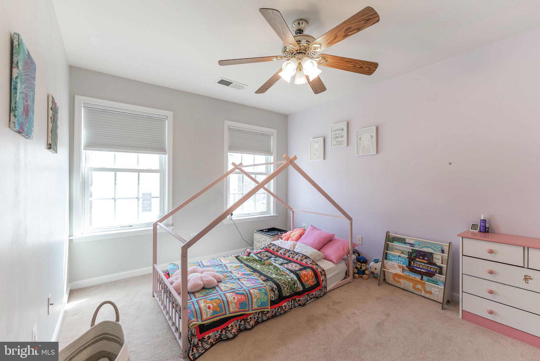 HOLLY ACRES - Residential Lease