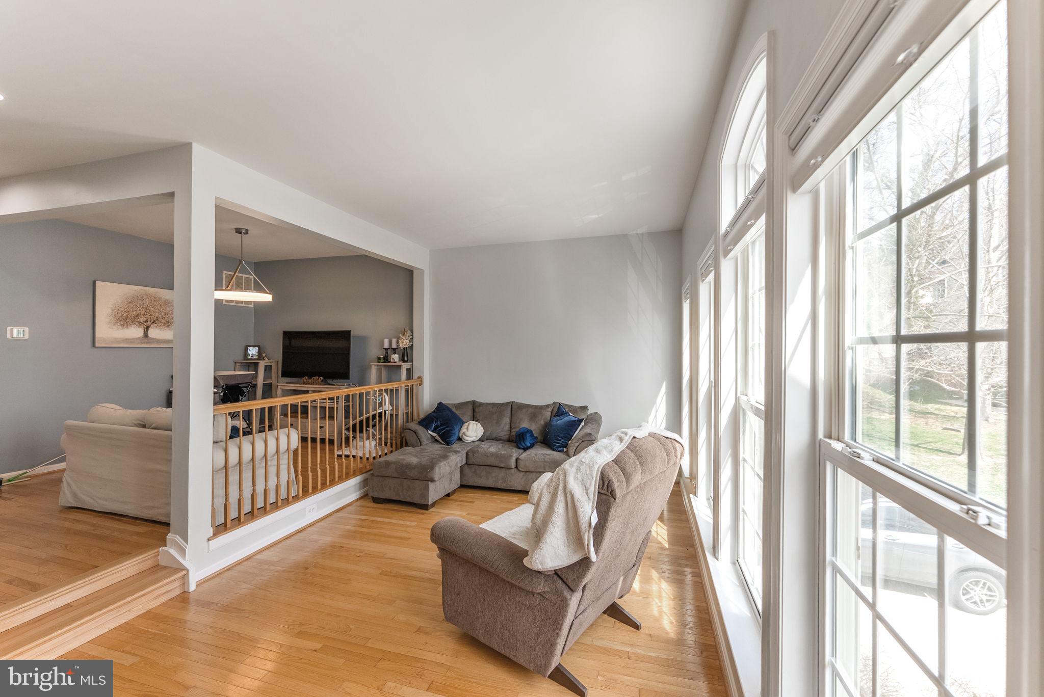 HOLLY ACRES - Residential Lease