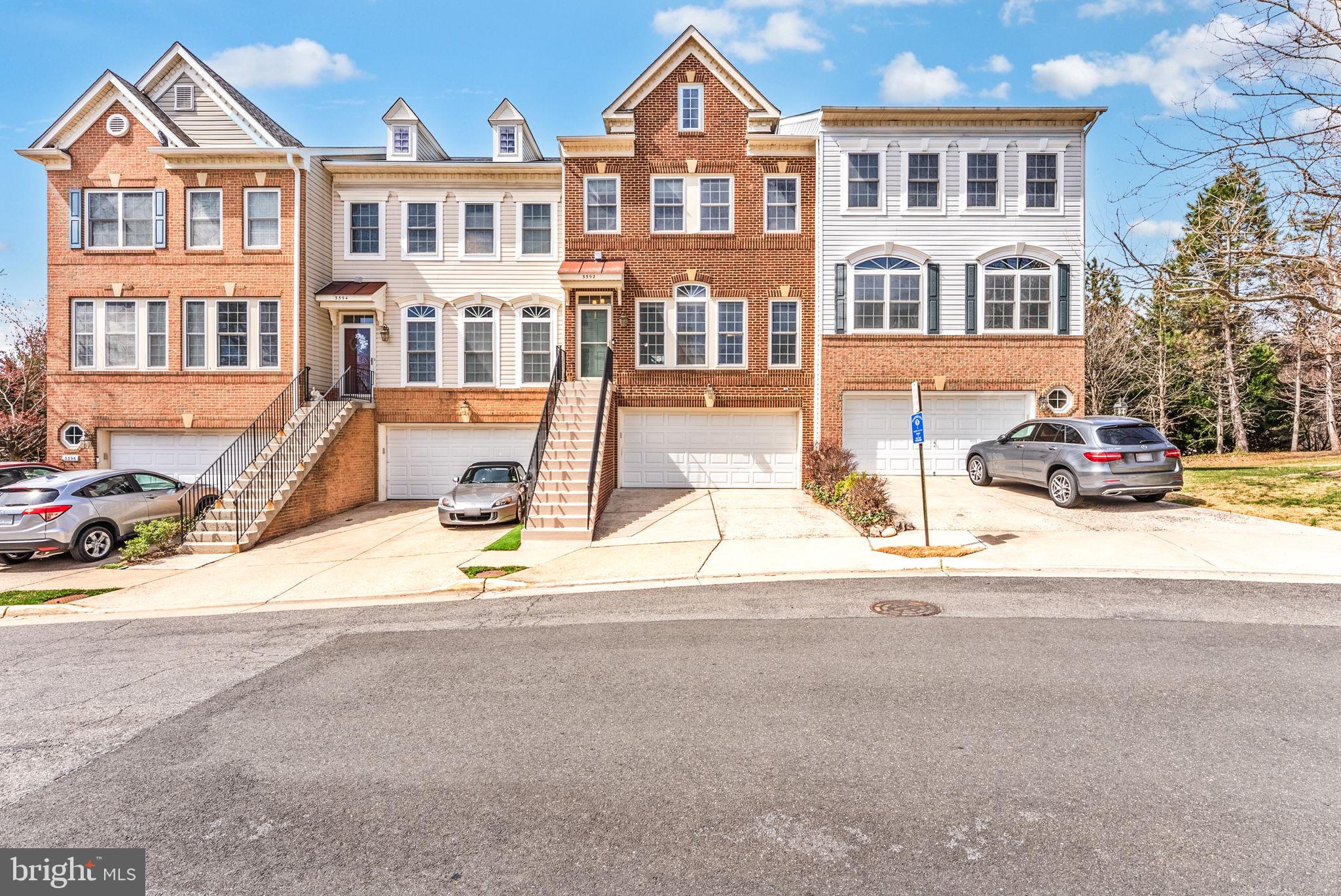 HOLLY ACRES - Residential Lease