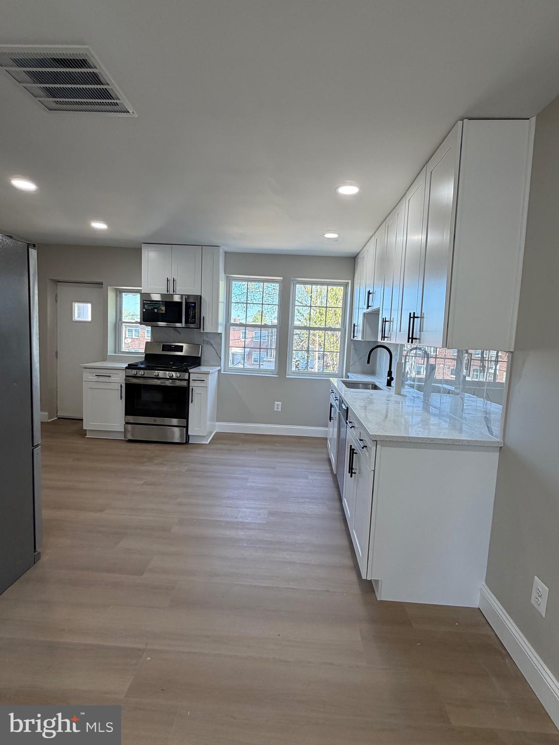 BROOKLYN PARK - Residential