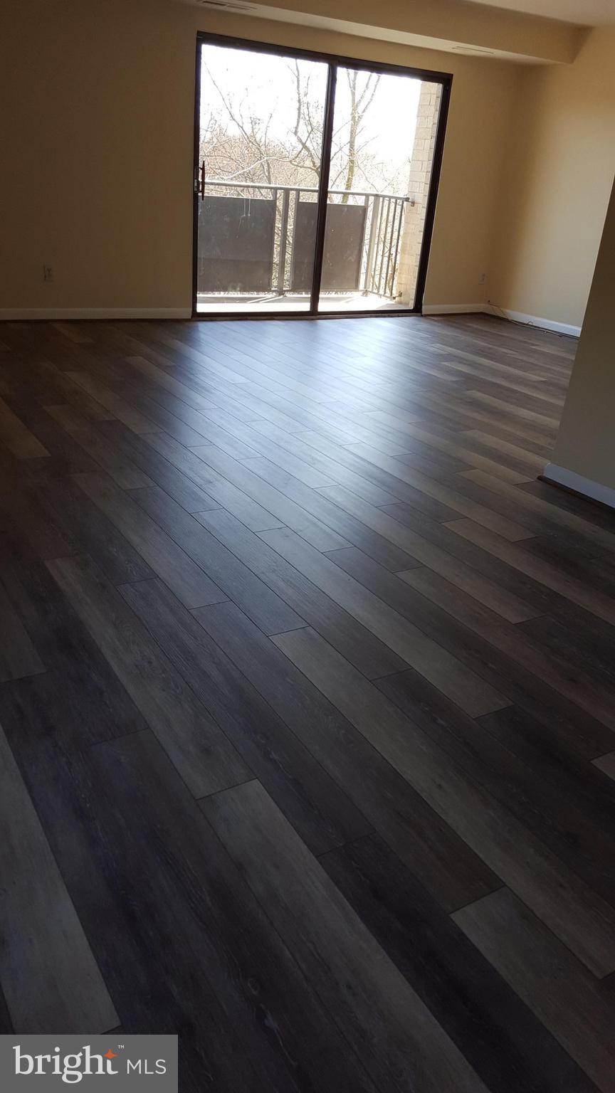 WOODLAKE TOWERS - Residential