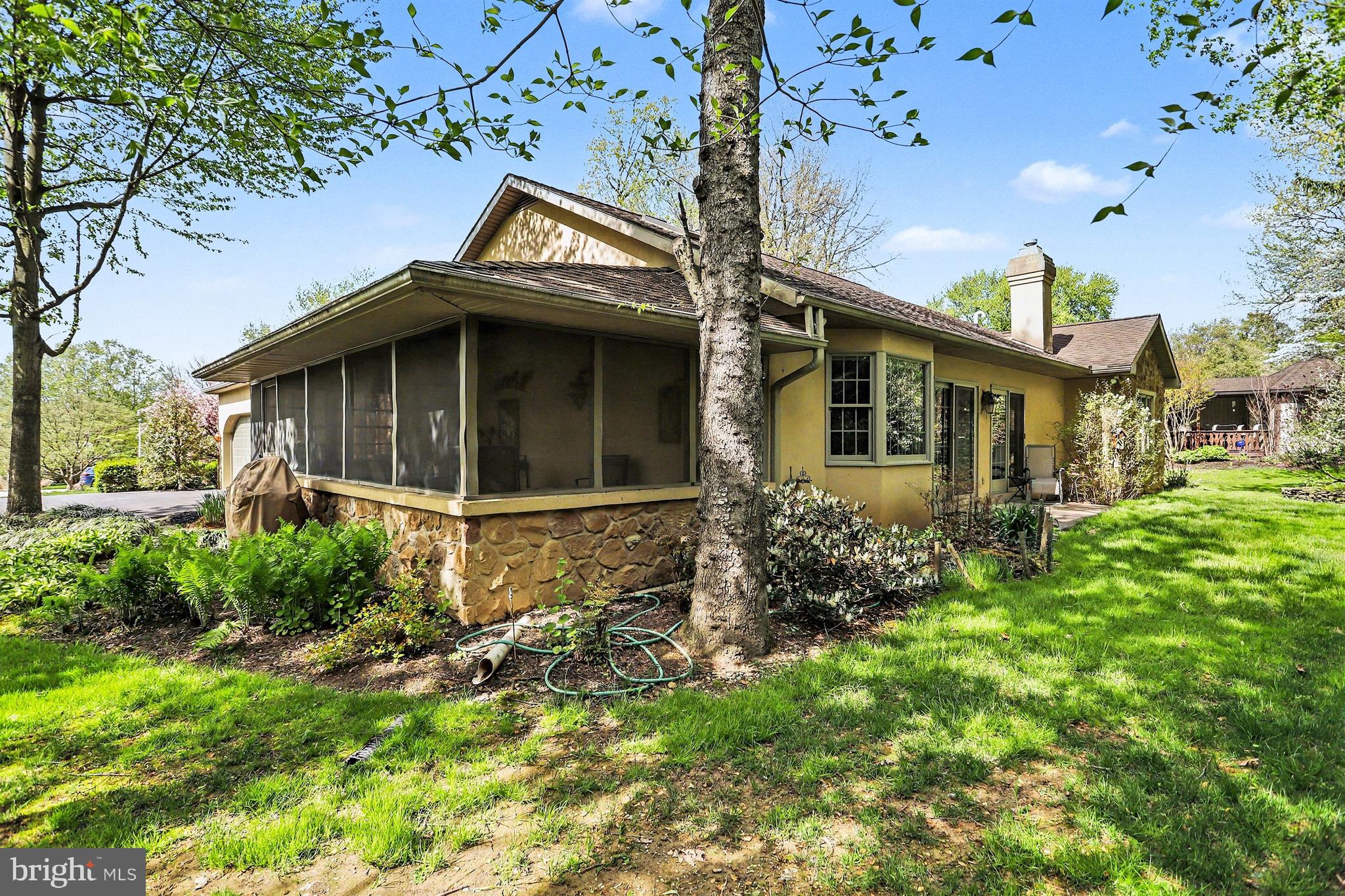 WARWICK TWP - Residential