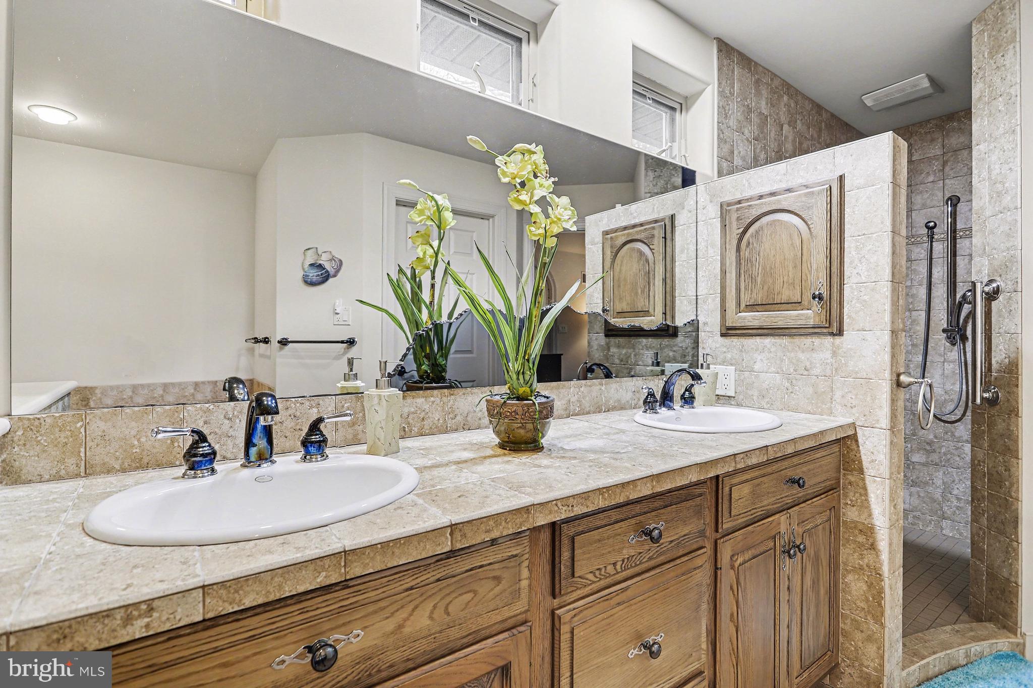 WARWICK TWP - Residential