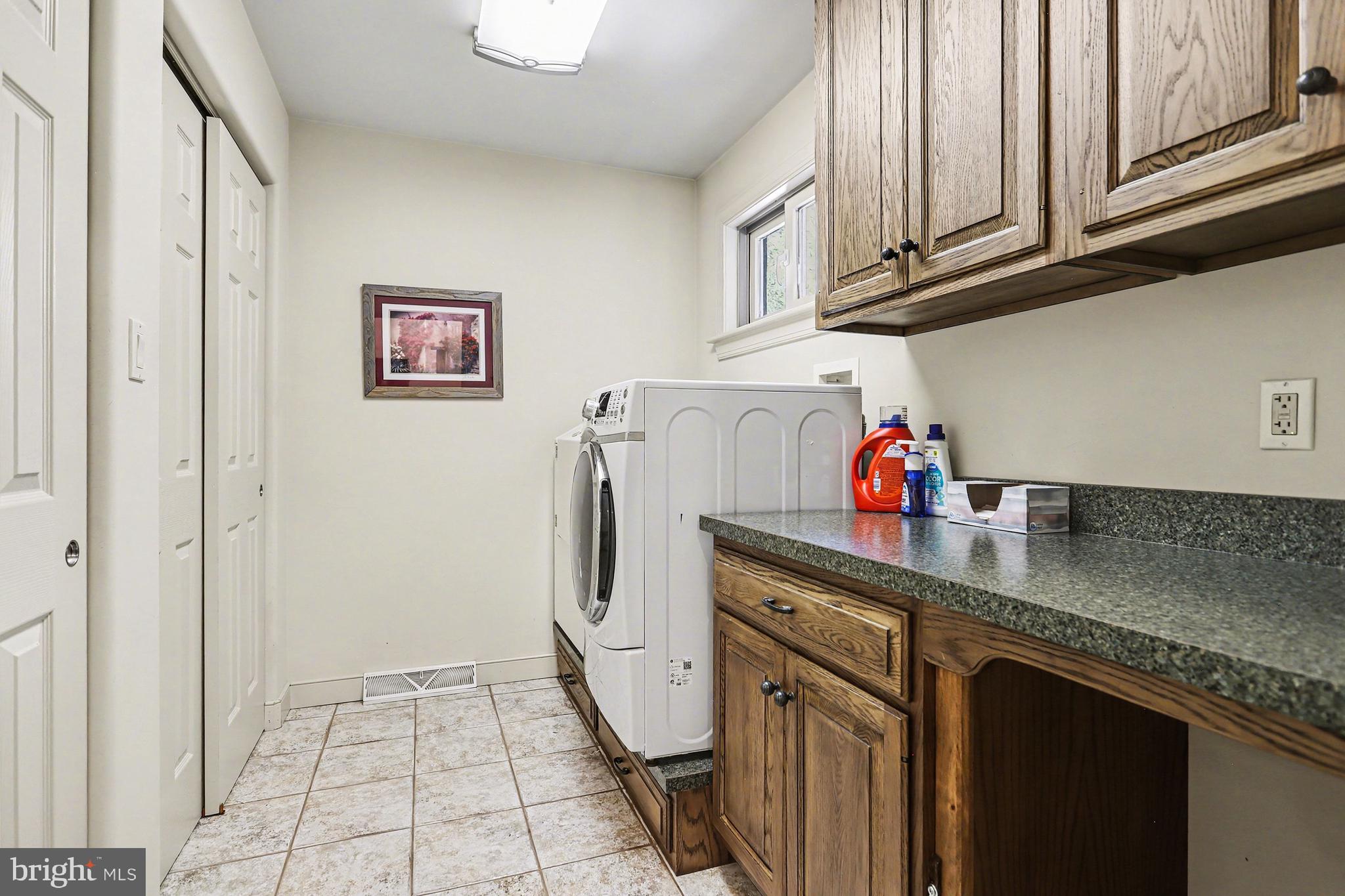 WARWICK TWP - Residential