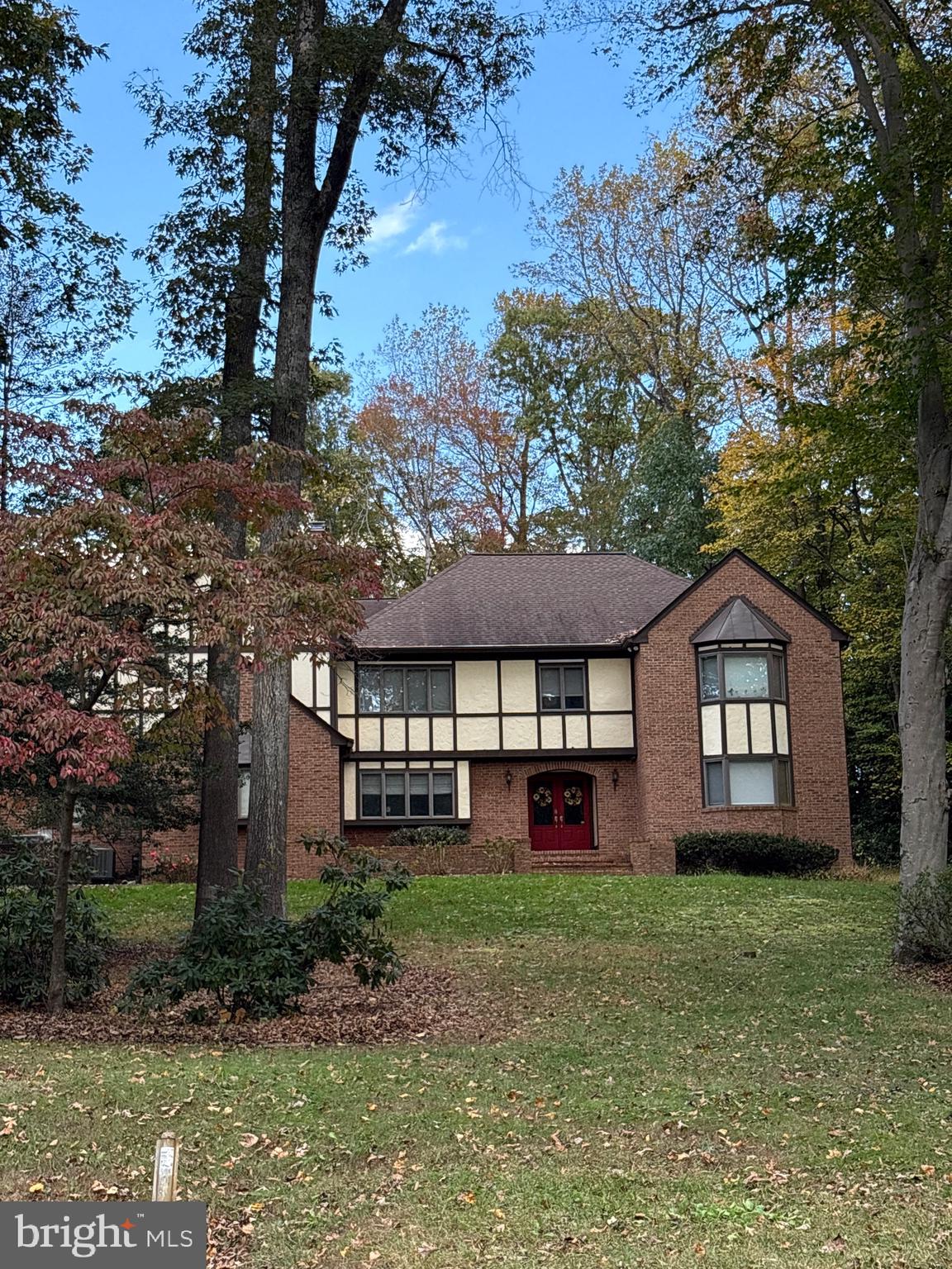 HUNTINGTON WOODS - Residential Lease