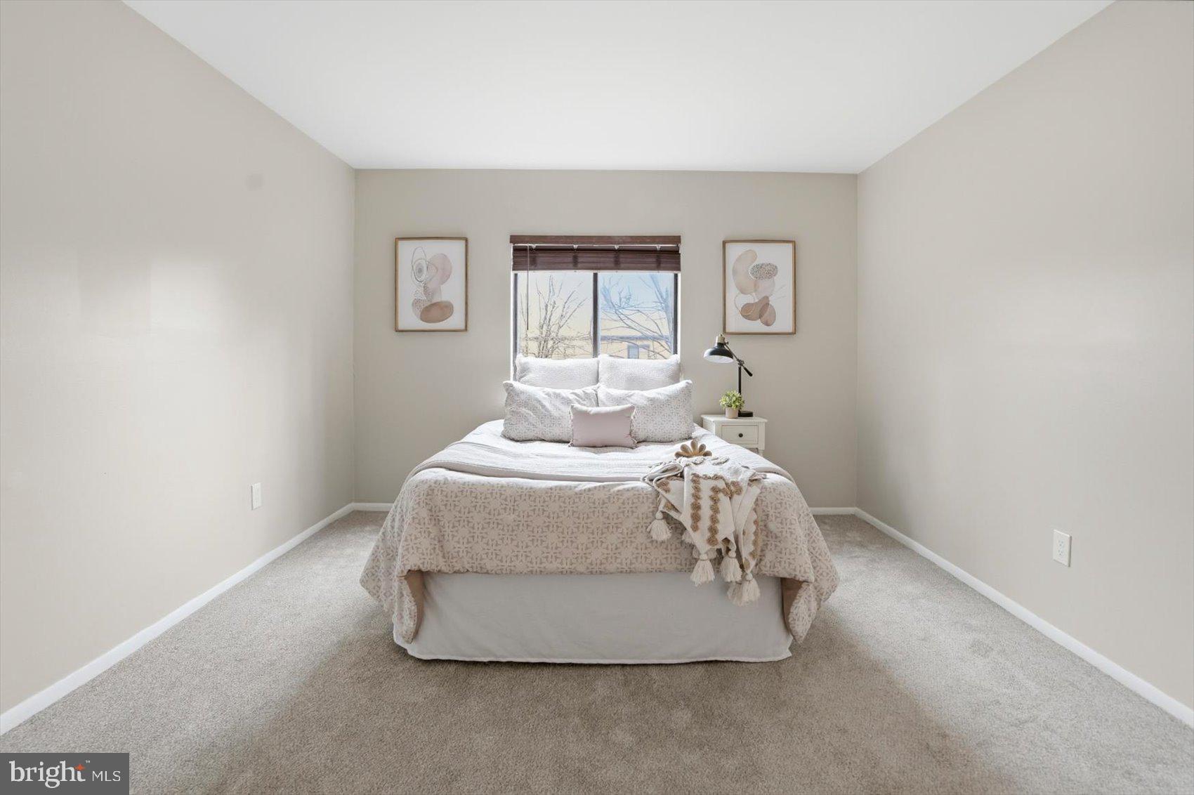 RUXTON CROSSING TOWNHSE - Residential