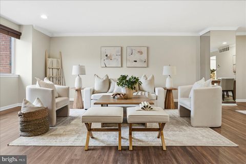 11 LACOSTA TOWSON MD 21204