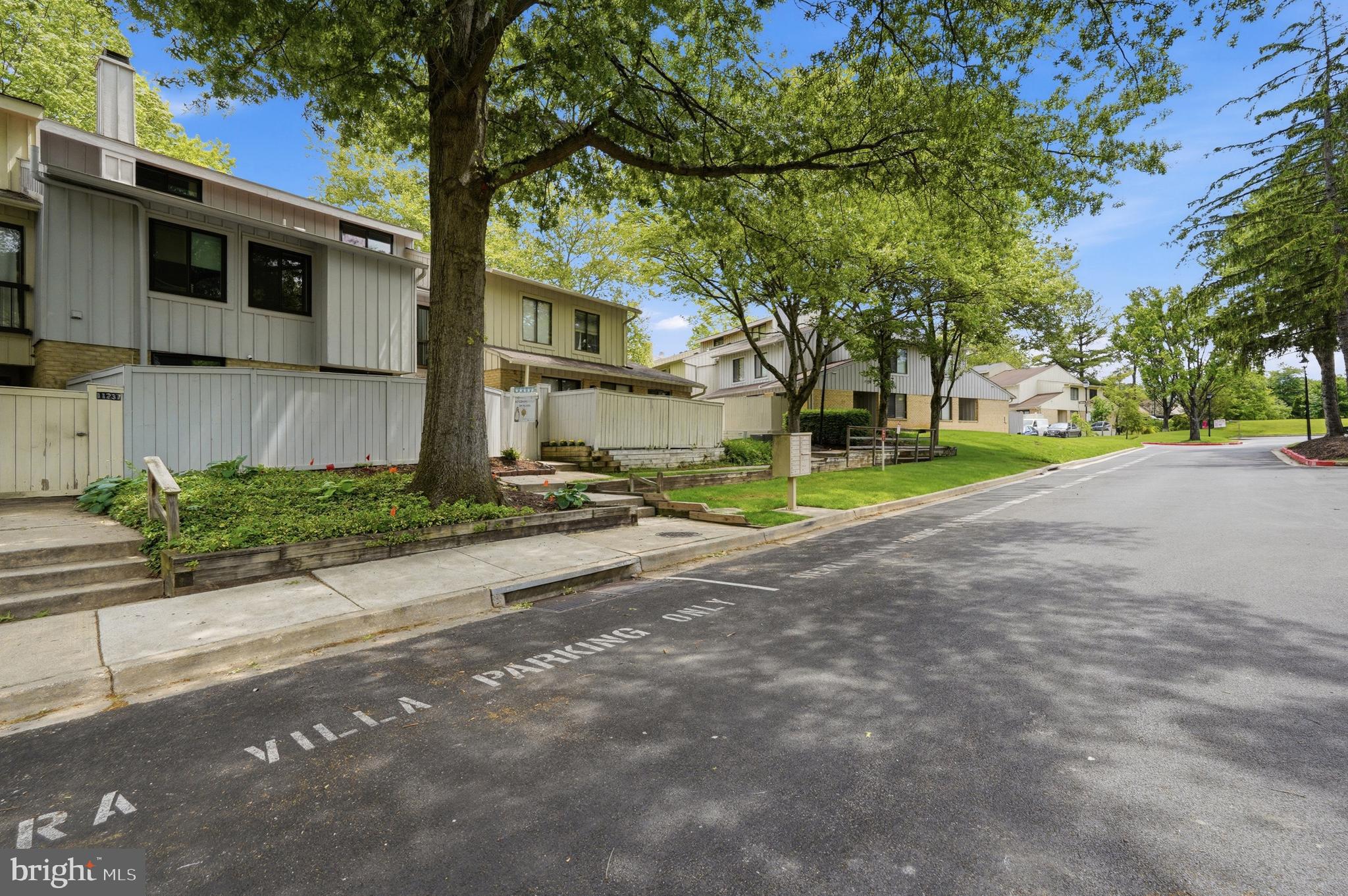 VILLAGE OF CLARYS FOREST - Residential