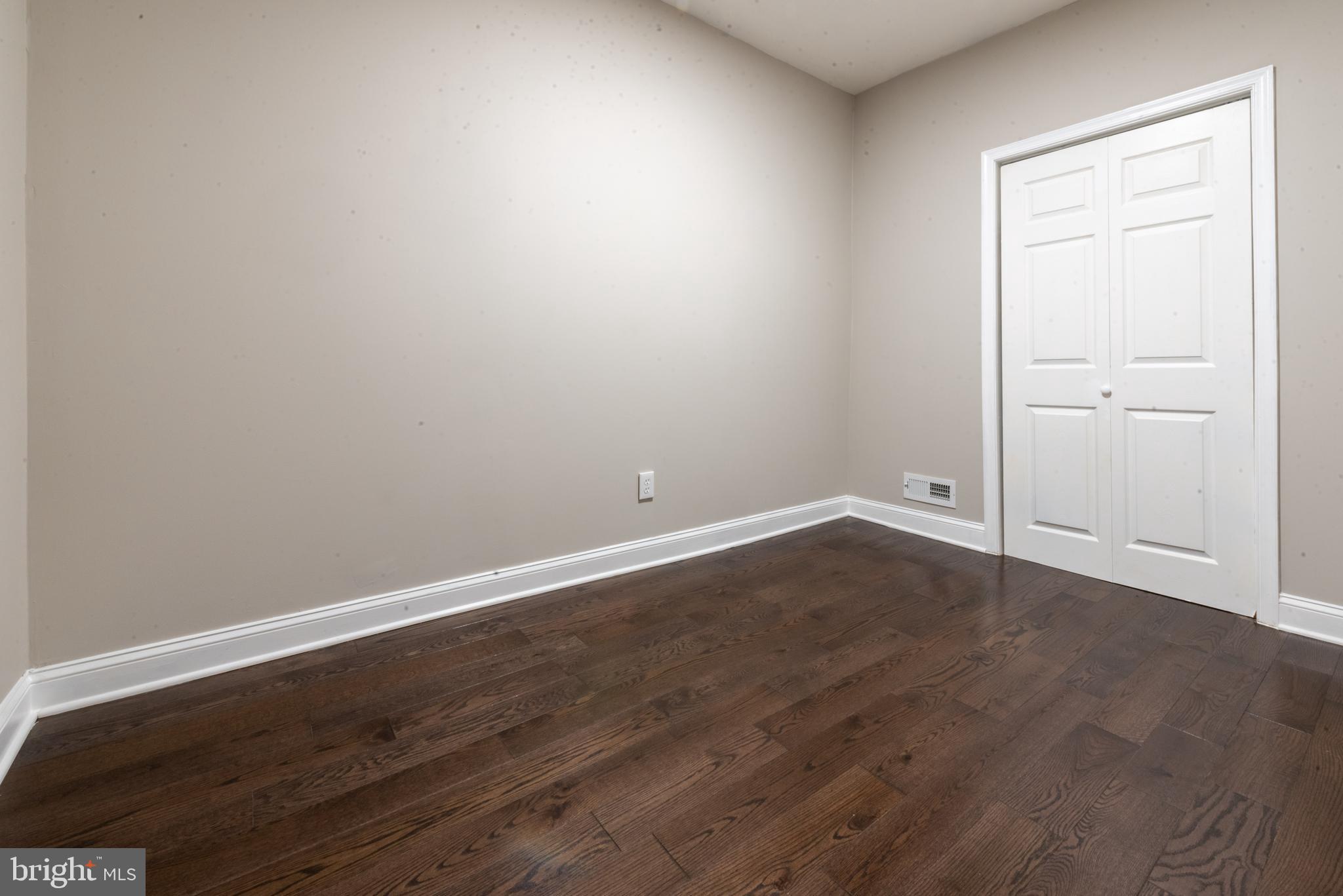 HAMPDEN HISTORIC DISTRICT - Residential Lease