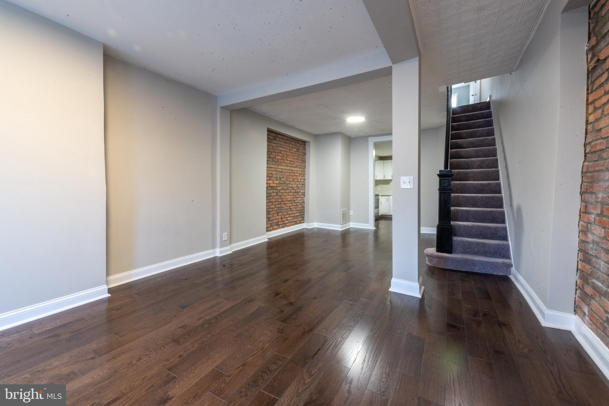 HAMPDEN HISTORIC DISTRICT - Residential Lease