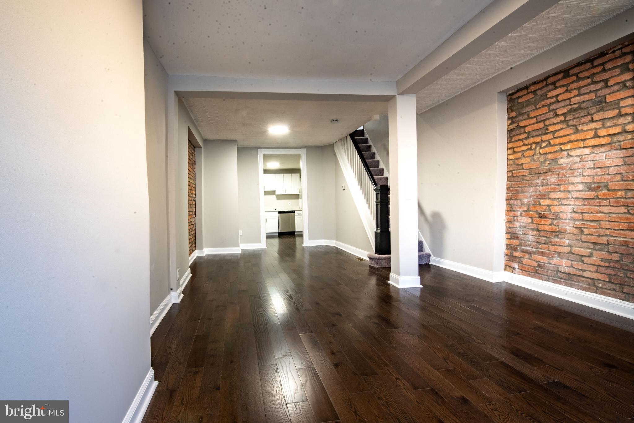 HAMPDEN HISTORIC DISTRICT - Residential Lease