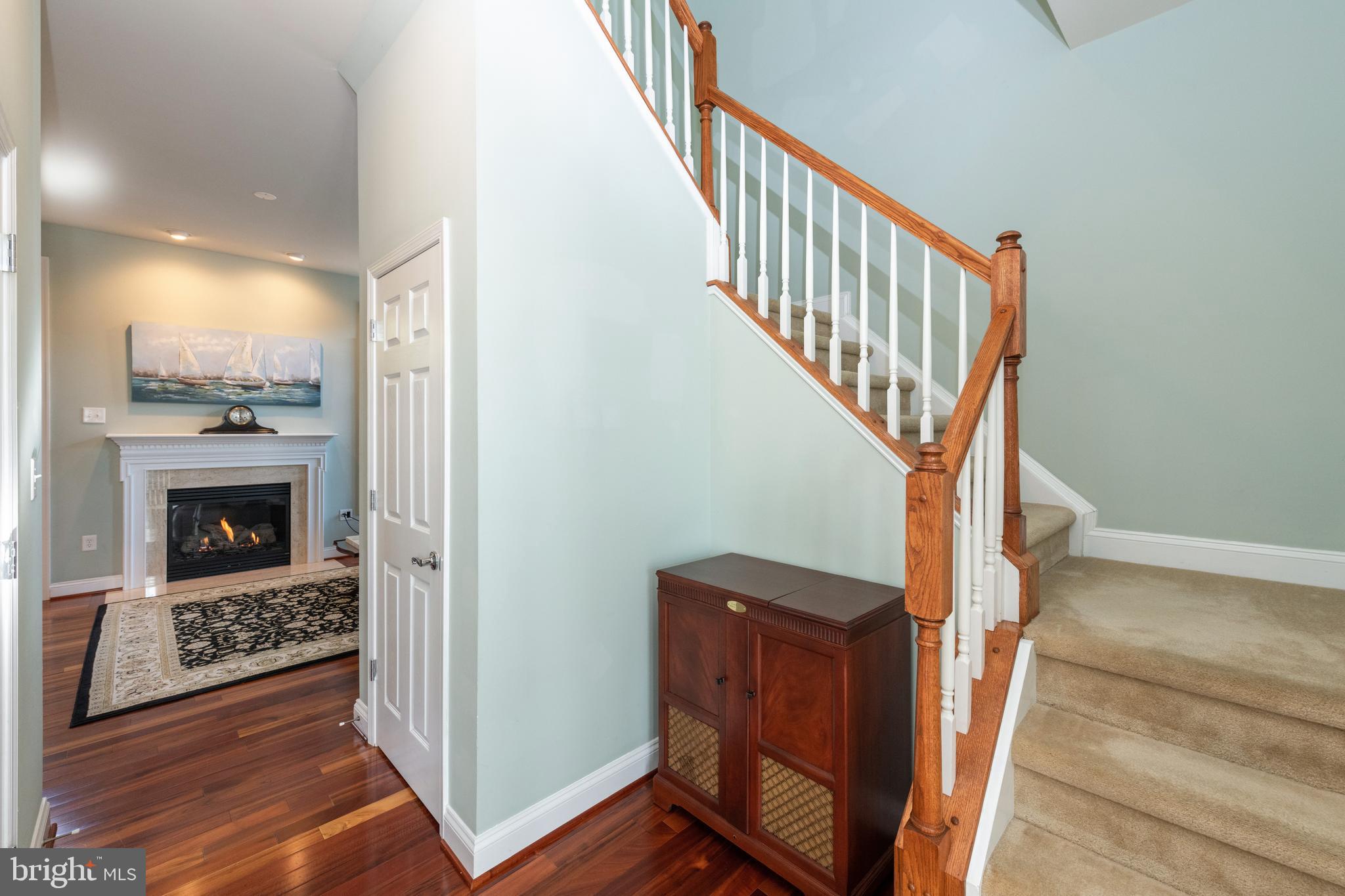 TOWNES AT MADISON LANE - Residential