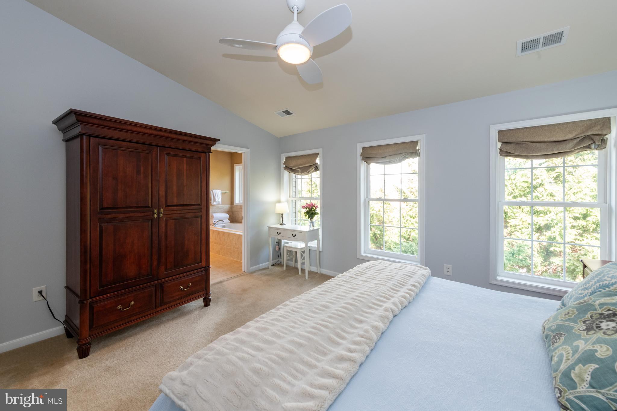 TOWNES AT MADISON LANE - Residential