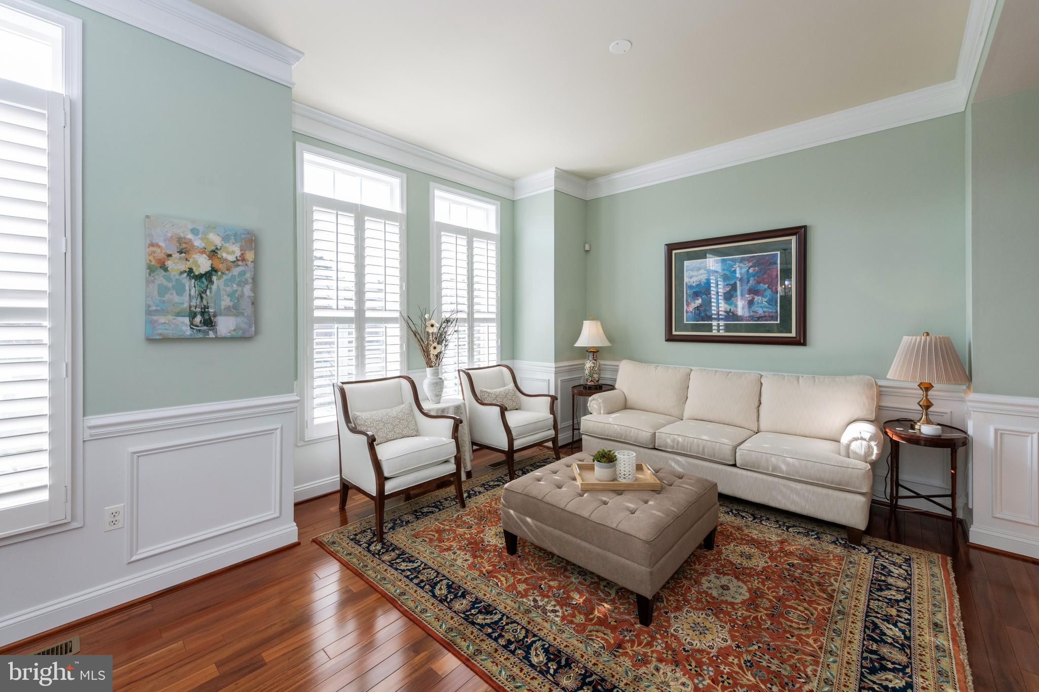 TOWNES AT MADISON LANE - Residential