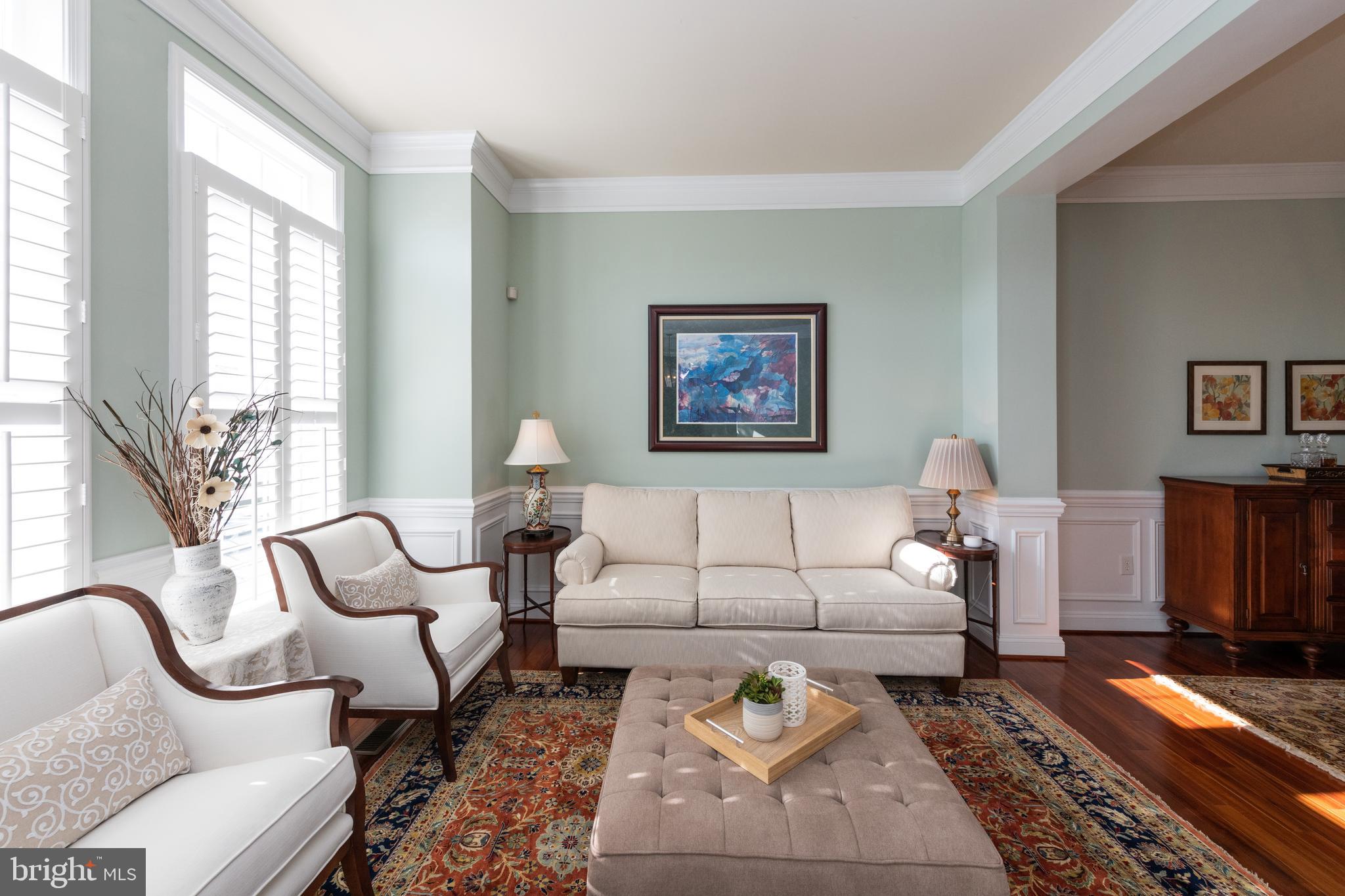 TOWNES AT MADISON LANE - Residential