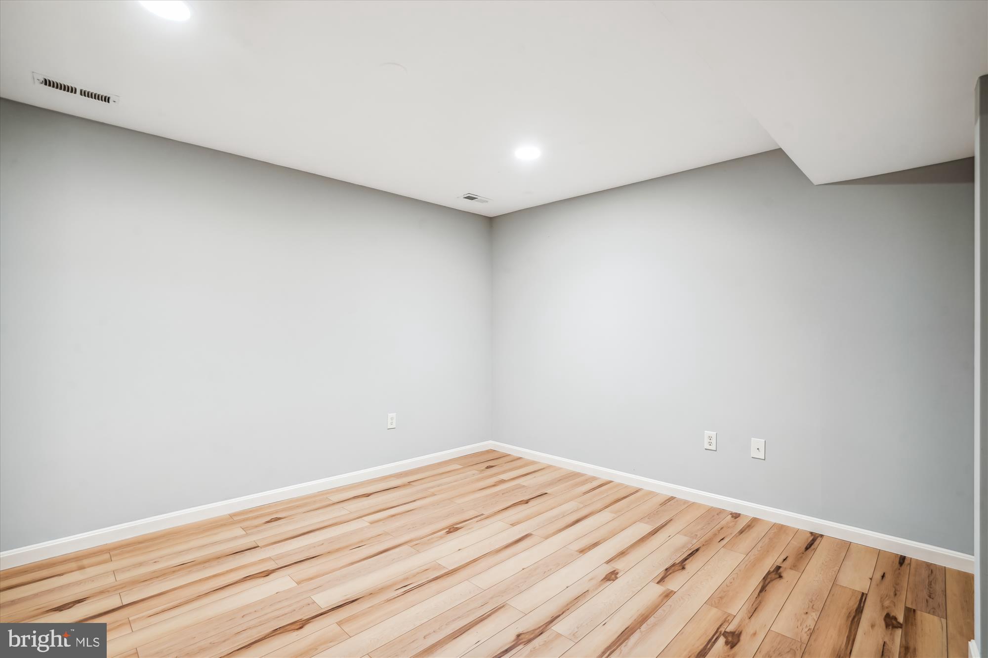 WAVERLY CROSSING - Residential